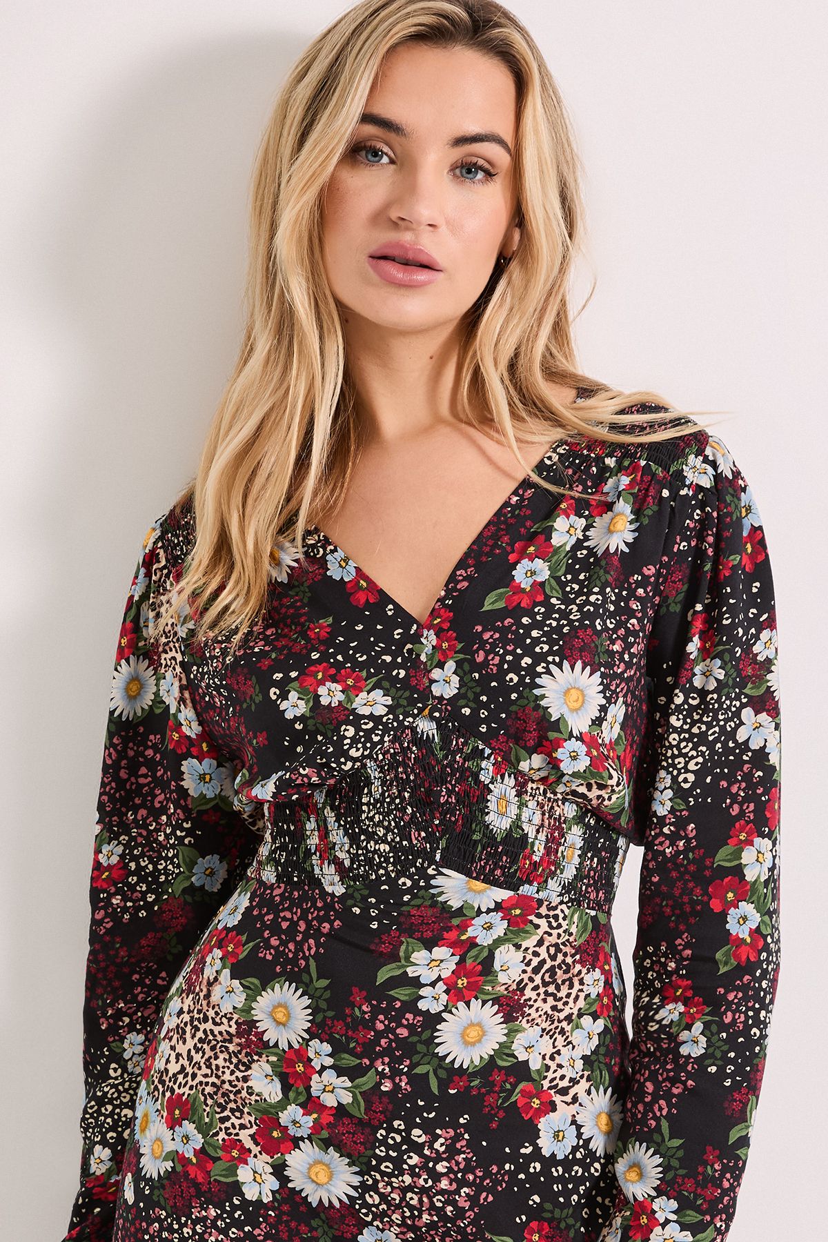 Dorothy Perkins Patchwork Floral Shirred Waist Button Detail Printed Midi Dress Multi image 4