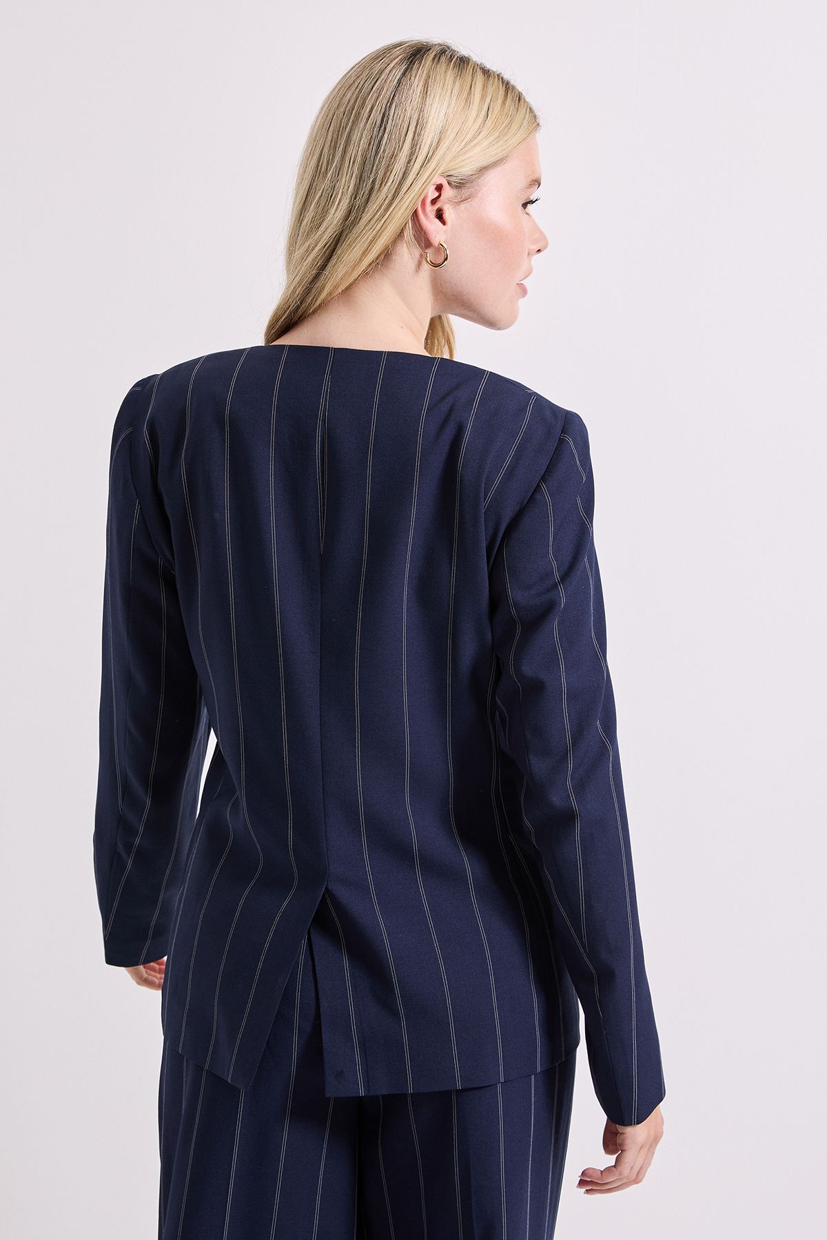 Dorothy Perkins V Neck Longline Pinstripe Blazer Navy image 3