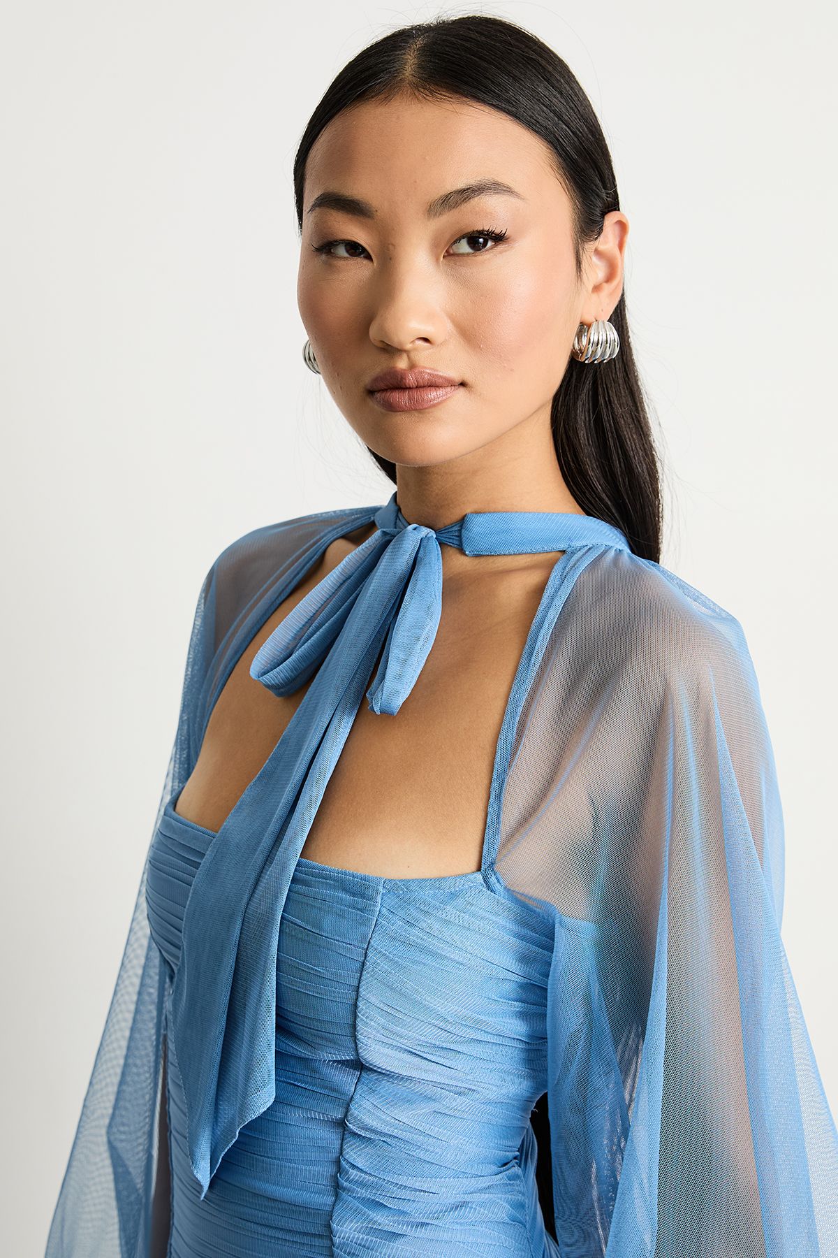 Warehouse Petite Bow Detail Gathered Tulle Maxi Dress with Open Neck Blue image 4