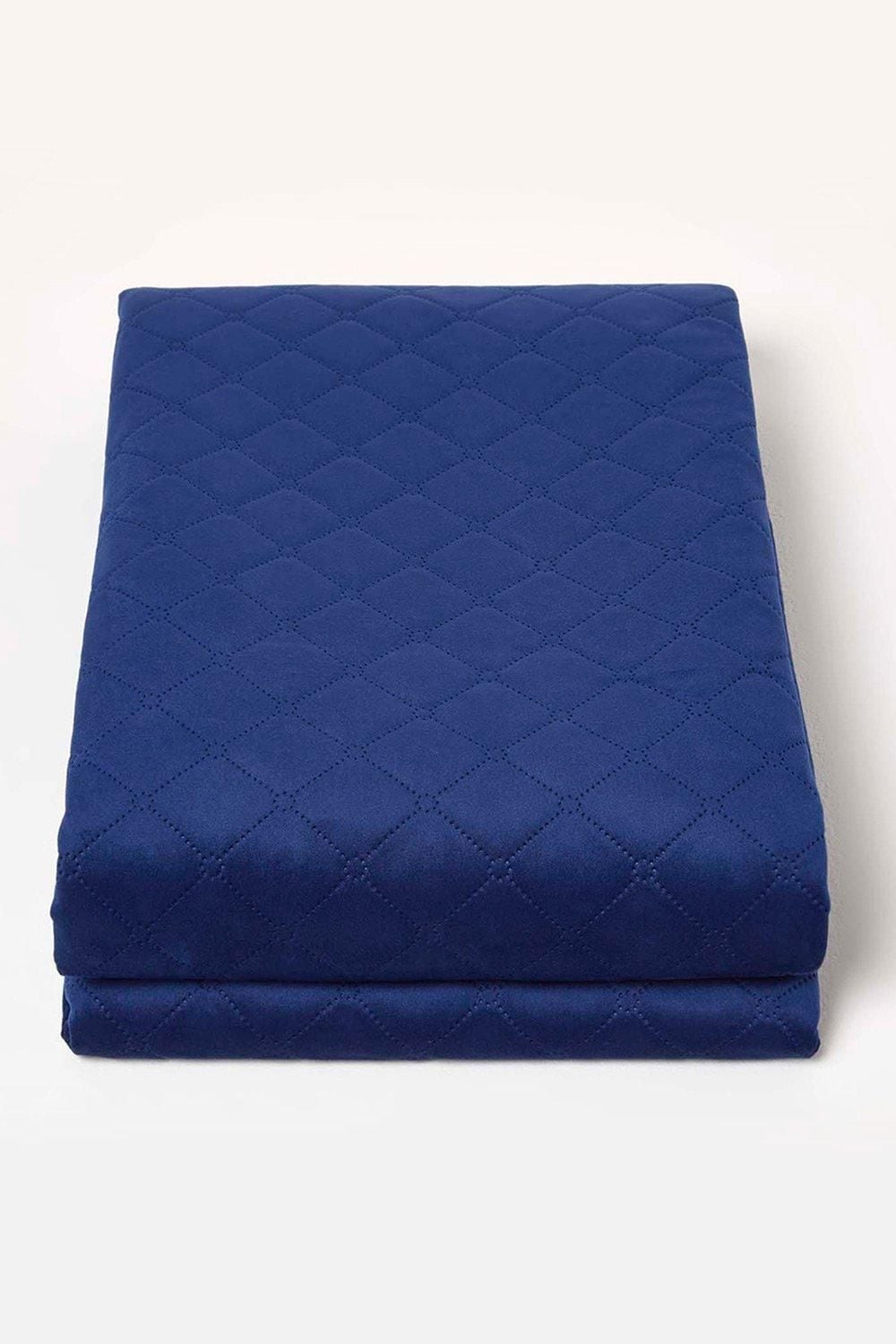 Homescapes Diamond Quilted Velvet Throw image 2