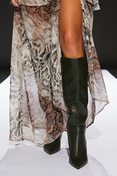 RUNWAY 1.8.1.8 Runway 1.8.1.8 Stiletto Knee Boots Dark Green