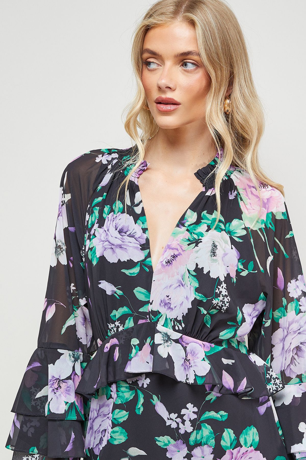 Oasis Printed Fluted Sleeve Ruffle Detail Mini Dress Black image 5