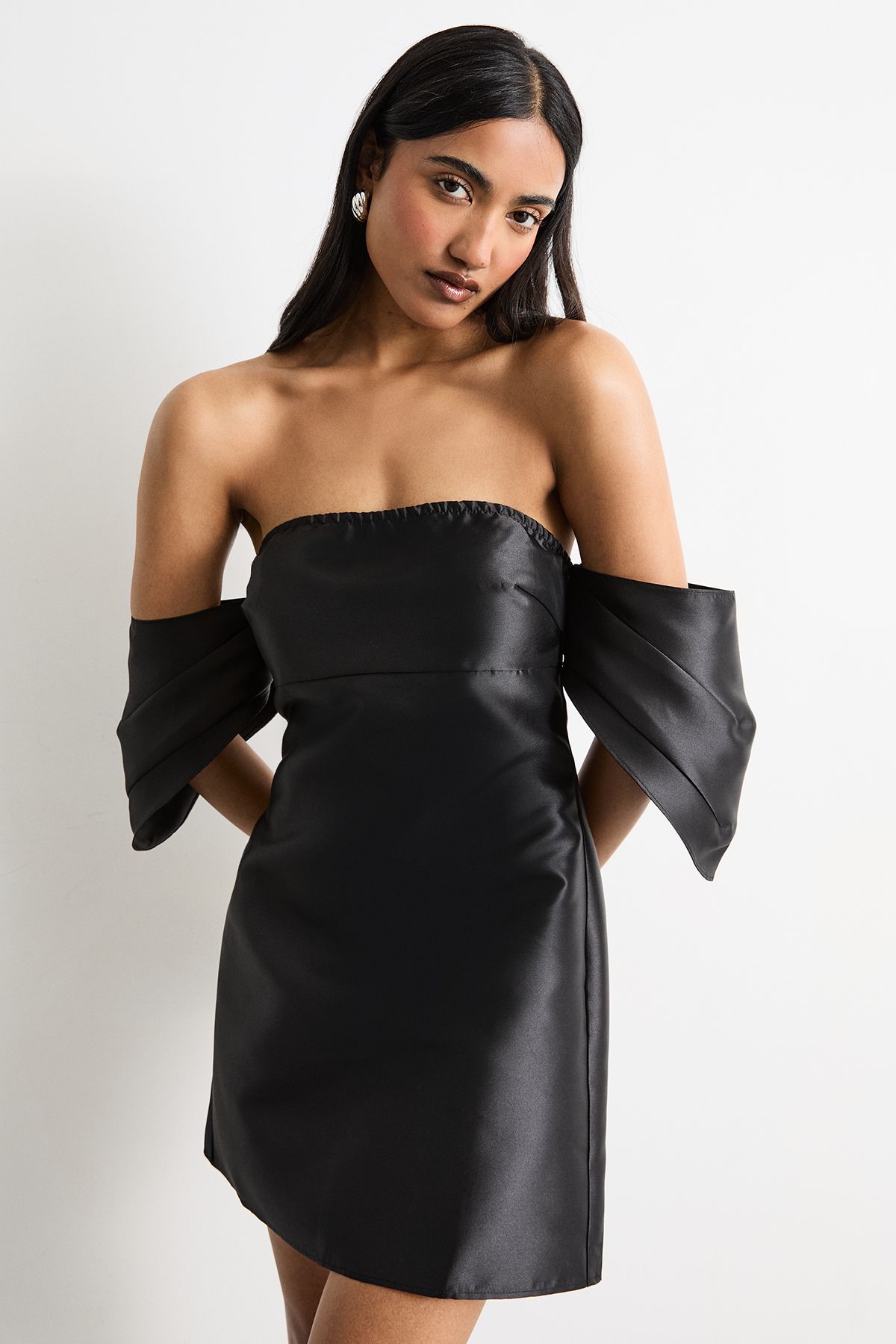 Warehouse Structured Puff Sleeve Bardot Mini Dress Black image 2