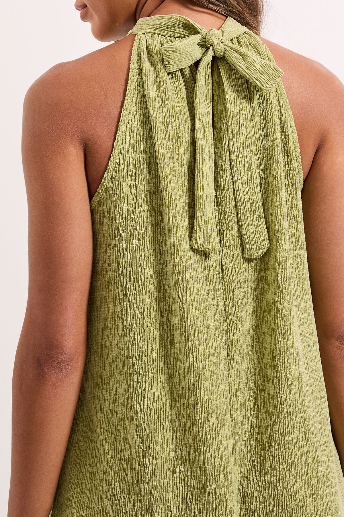 Dorothy Perkins Halterneck Tie Back Jersey Mini Dress Green image 4