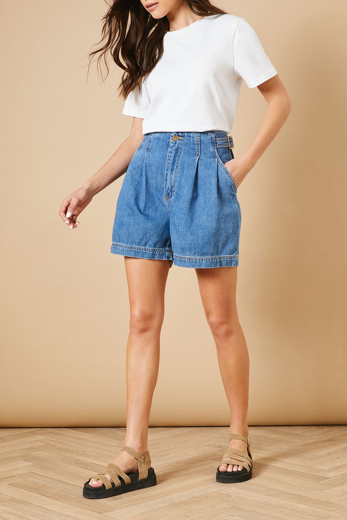 Oasis Denim Short With Pleat Front Mid Wash image 2