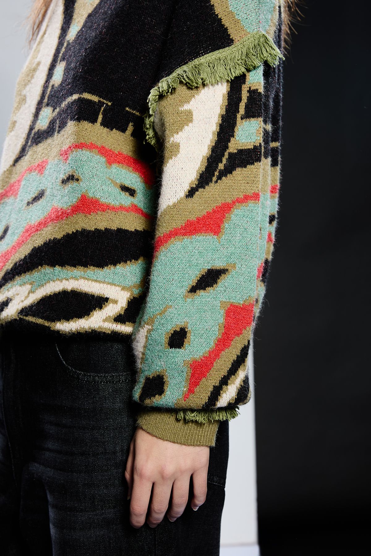 RUNWAY 1.8.1.8 Runway 1.8.1.8 Longline Pattern Jumper Multi image 4