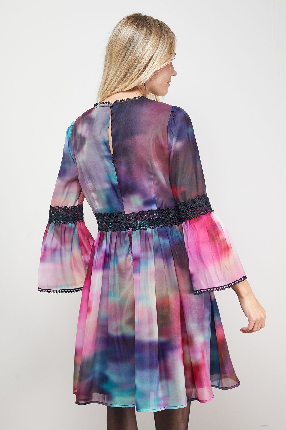 Oasis Lace Trim Fluted Sleeve Mini Prom Dress Multi image 4