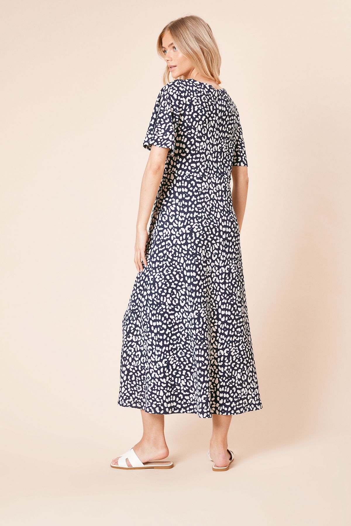 Dorothy Perkins Navy Leopard Angel Sleeve Midi Dress Leopard image 2