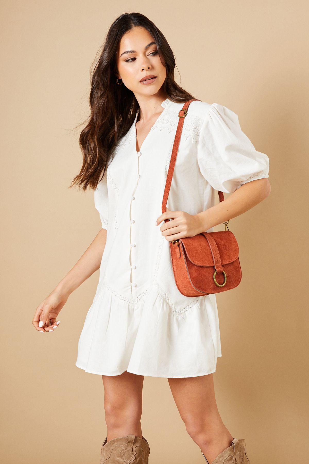 Oasis Thessina Suede Structured Ring Detail Cross Body Saddle Bag Coral image 2