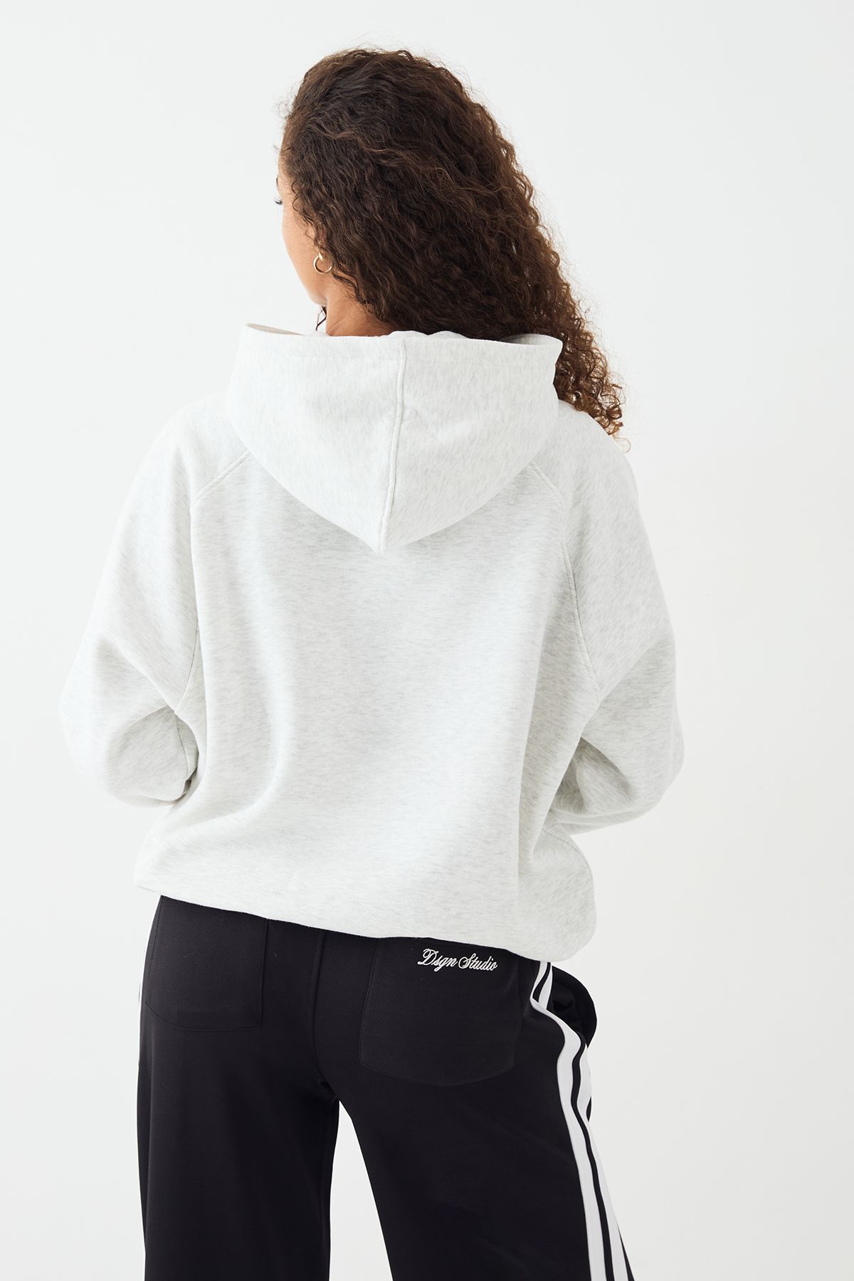 DSGN Studio DSGN Studio Script Oversized Hoodie Ash Grey image 2