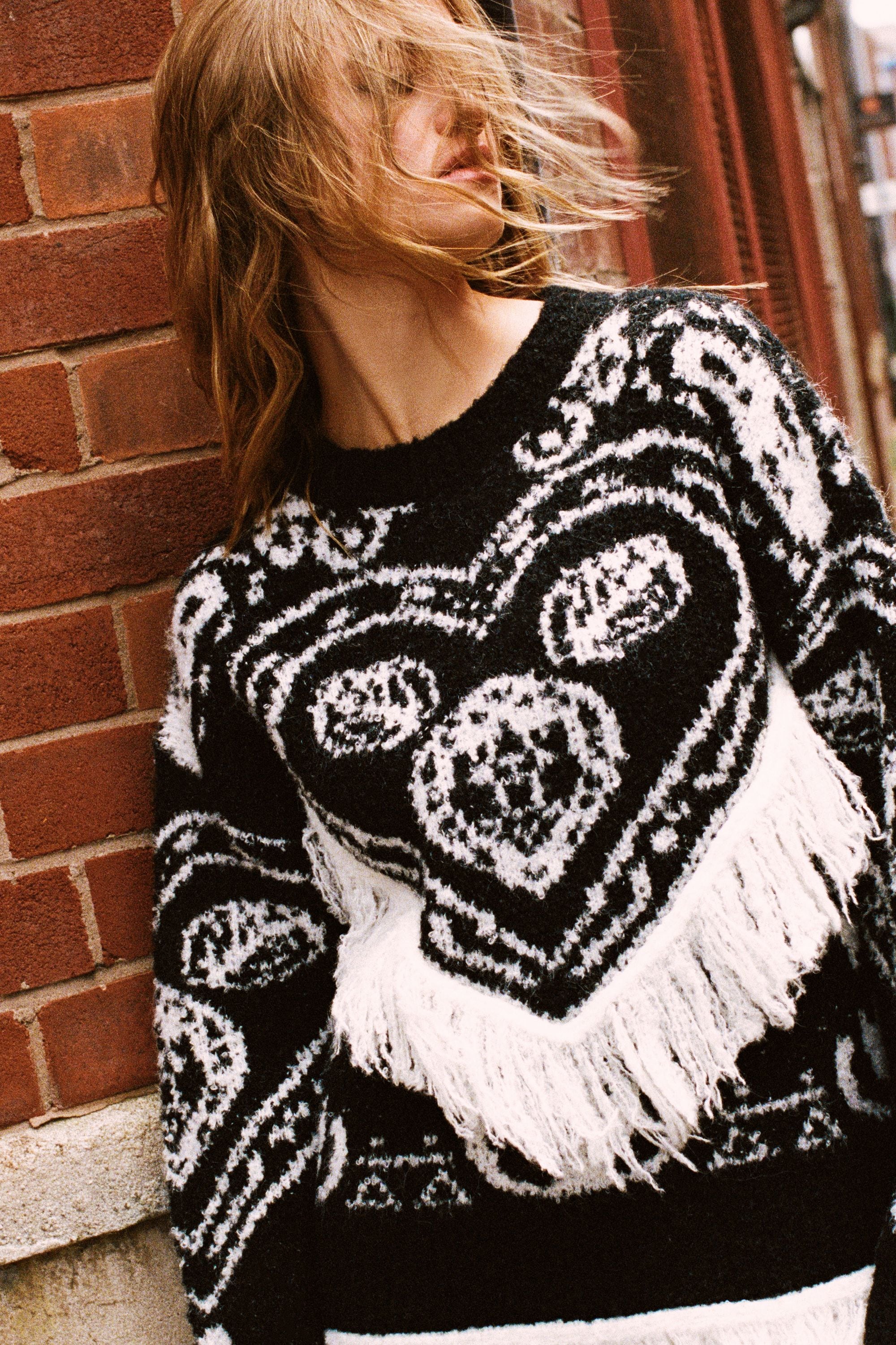 NastyGal Mono Fringe Intarsia Sweater Black image 3