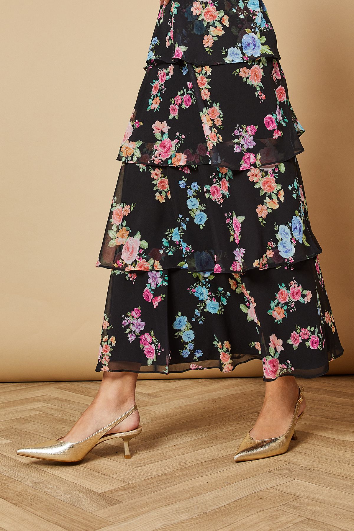 Oasis Dolly Metallic Textured Kitten Heel Slingback Heeled Shoes Gold image 2