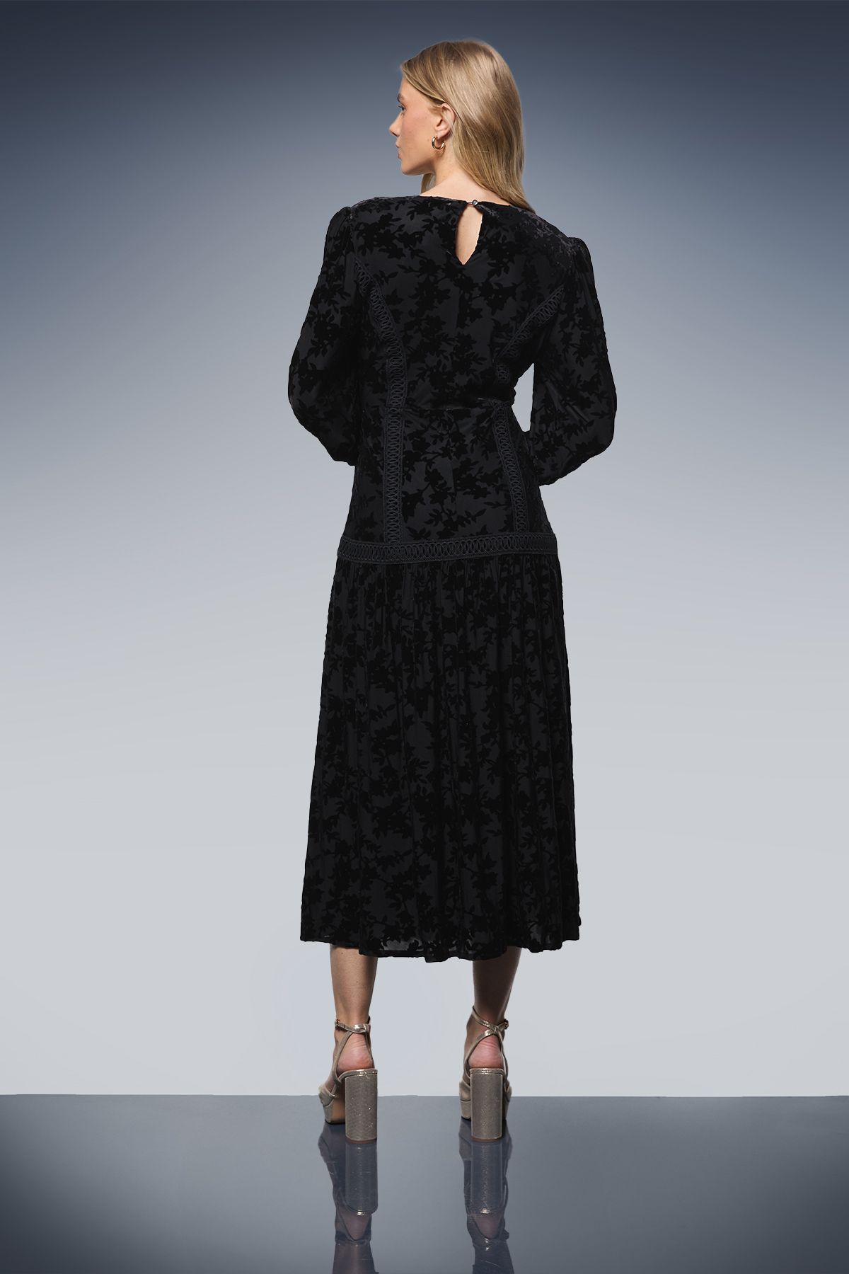 Oasis Trim Panelled Boho Maxi Dress Black image 3