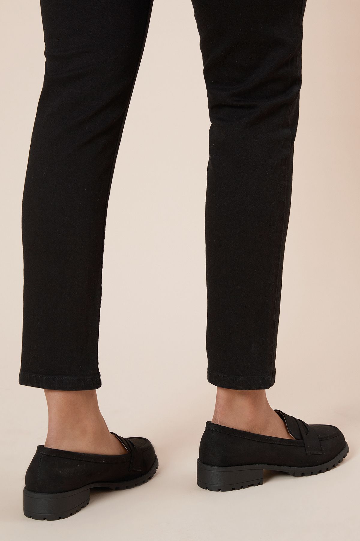 Dorothy Perkins Wide Fit Leoni Chunky Loafers Natural Black image 2