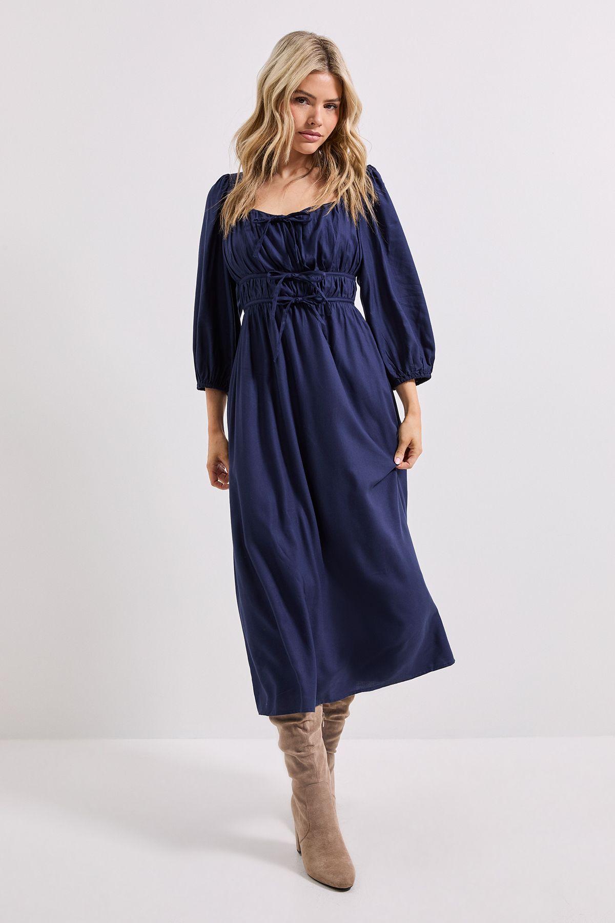 Dorothy Perkins Shirred Bodice Tie Detail Sweetheart Midi Dress Navy image 1