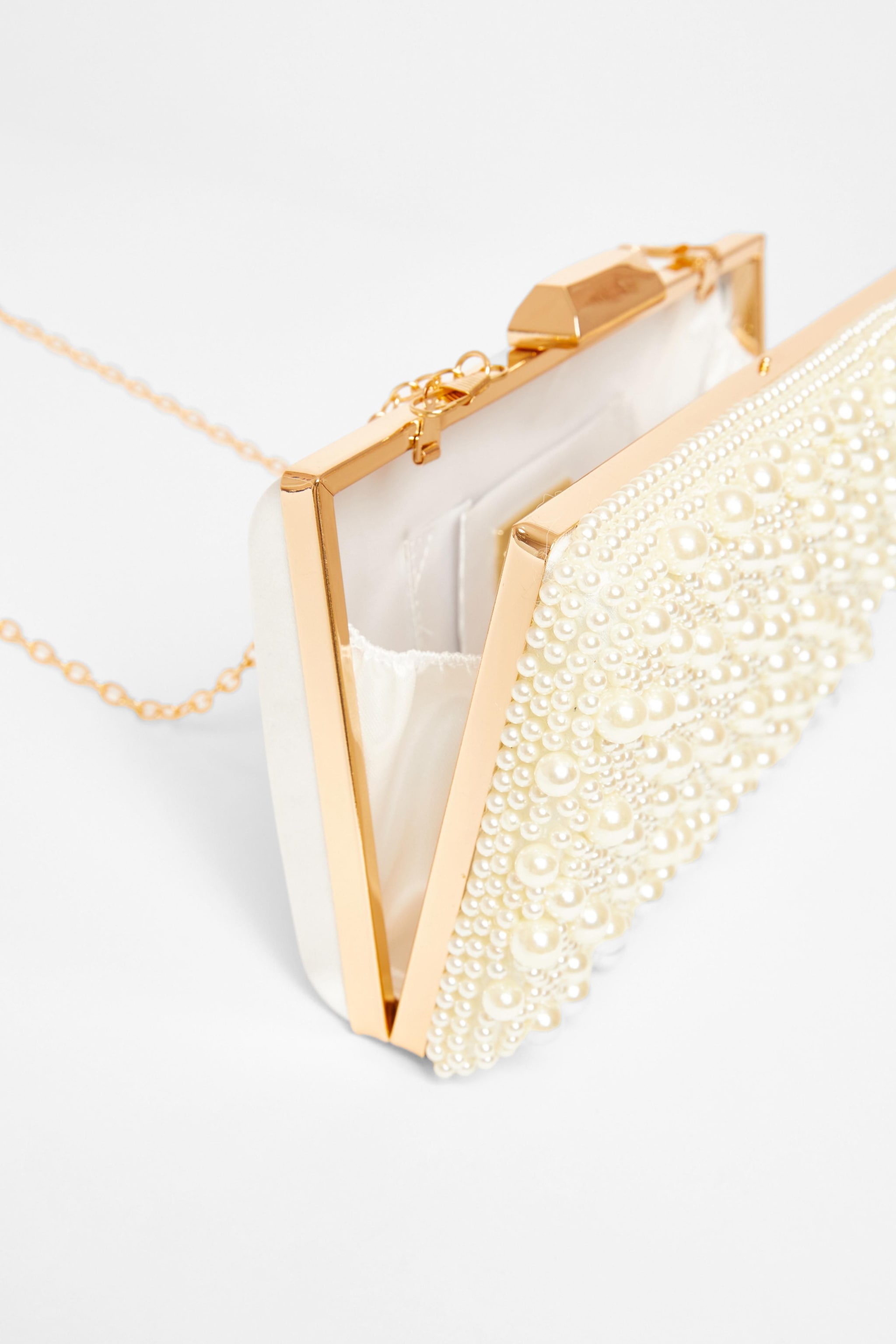 Quiz White Pearl Box Bag image 2