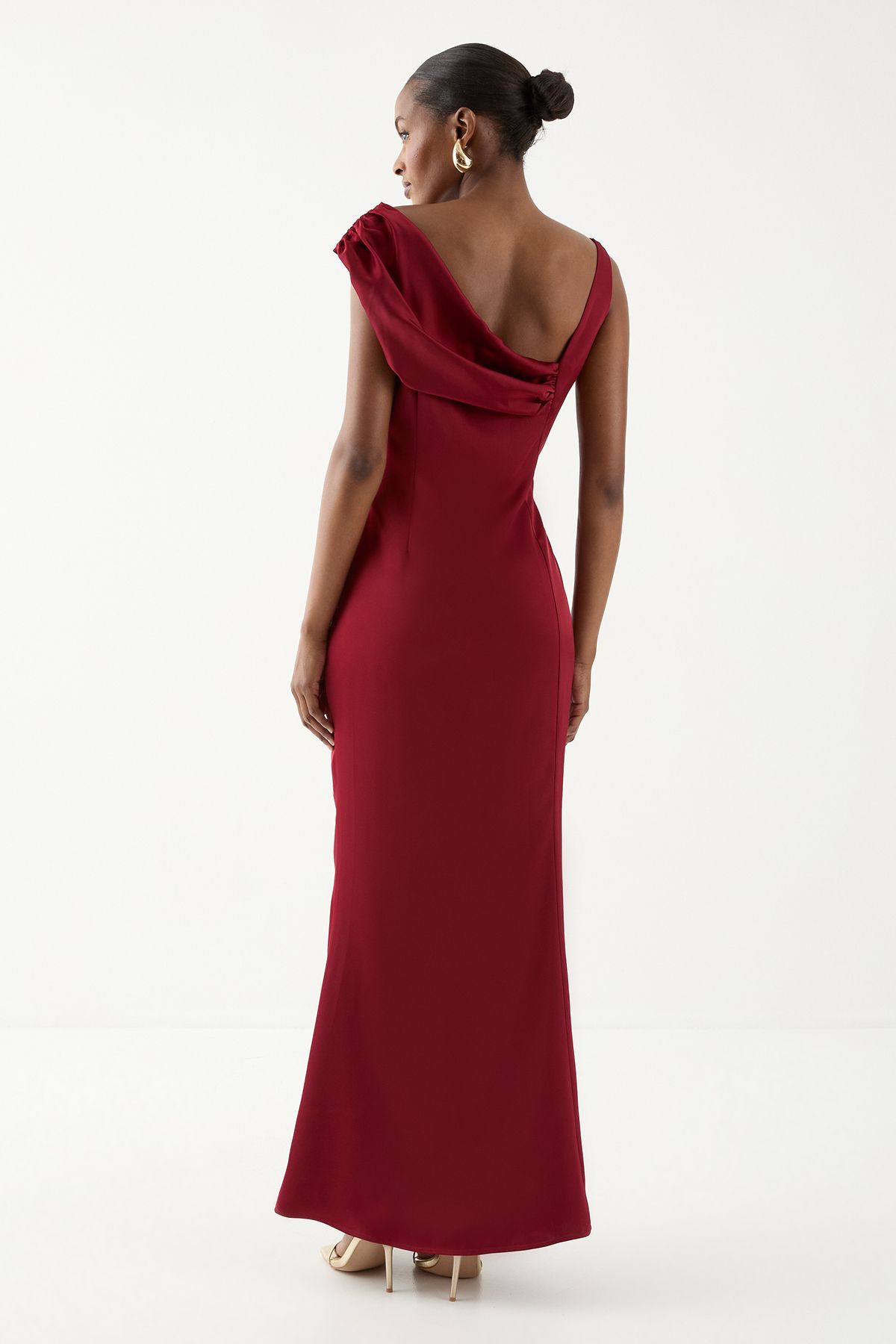 MissPap Satin Ruched Drape Bridesmaid Dress Red image 5