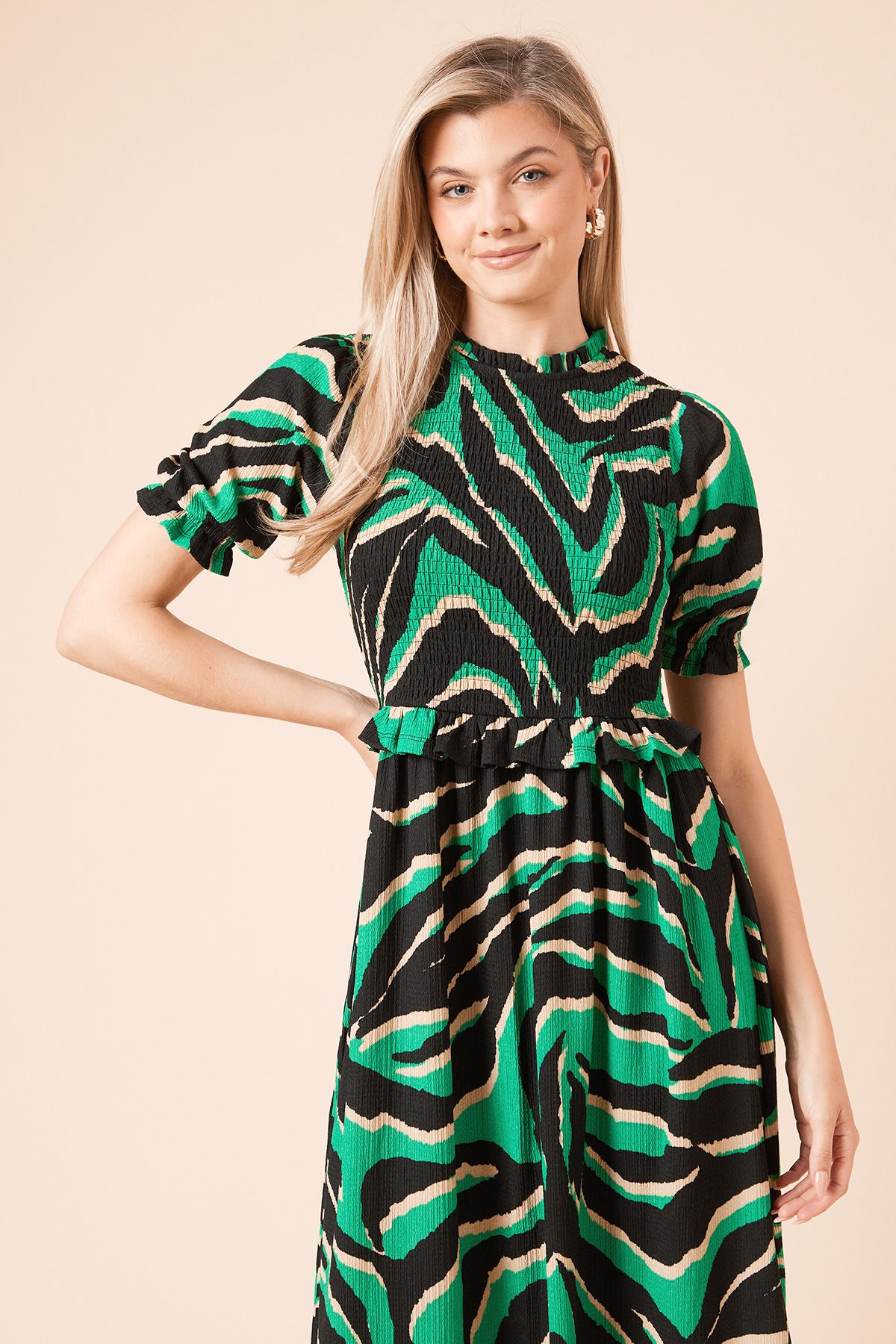 Dorothy Perkins Puff Sleeve Zebra Shirred Bodice Peplum Jersey Midi Dress Zebra image 2