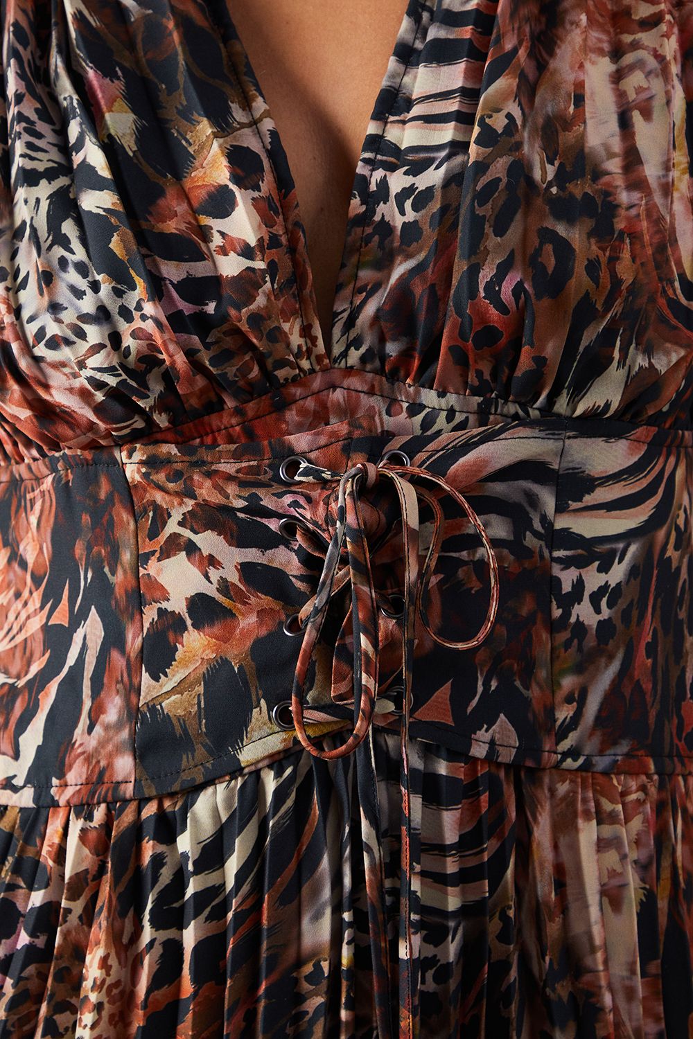 Warehouse Printed Chiffon Pleated Plunge Neck Lattice Front Midi Dress Chocolate image 5