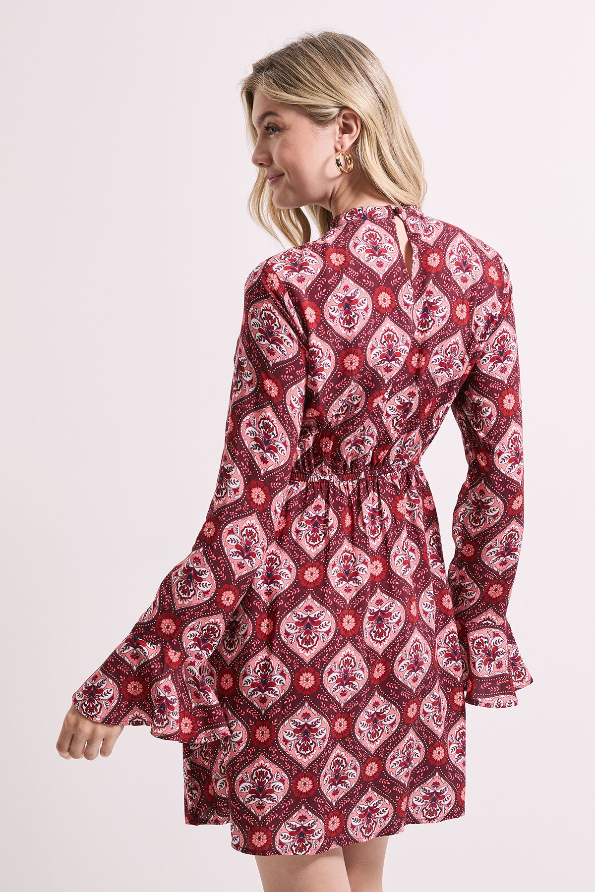 Dorothy Perkins Keyhole Long Sleeve Mini Dress Multi image 4