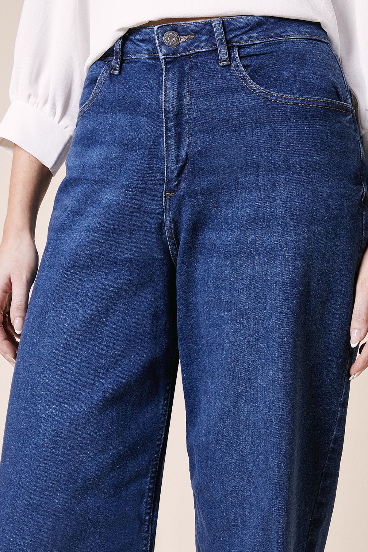 Dorothy Perkins Wide Leg Denim Jeans Mid Wash image 4