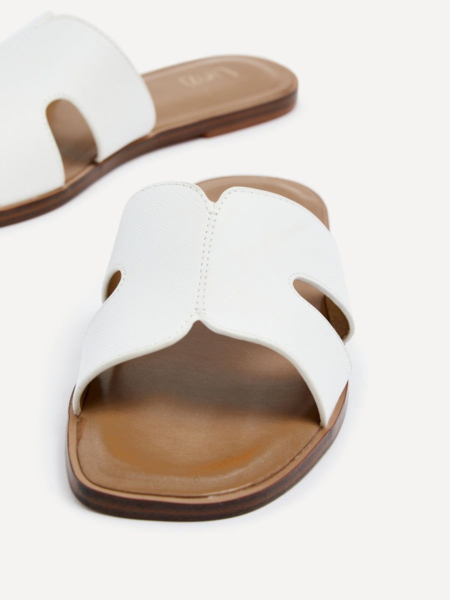 Linzi Petra White Faux Leather Link Design Flat Sandal image 4