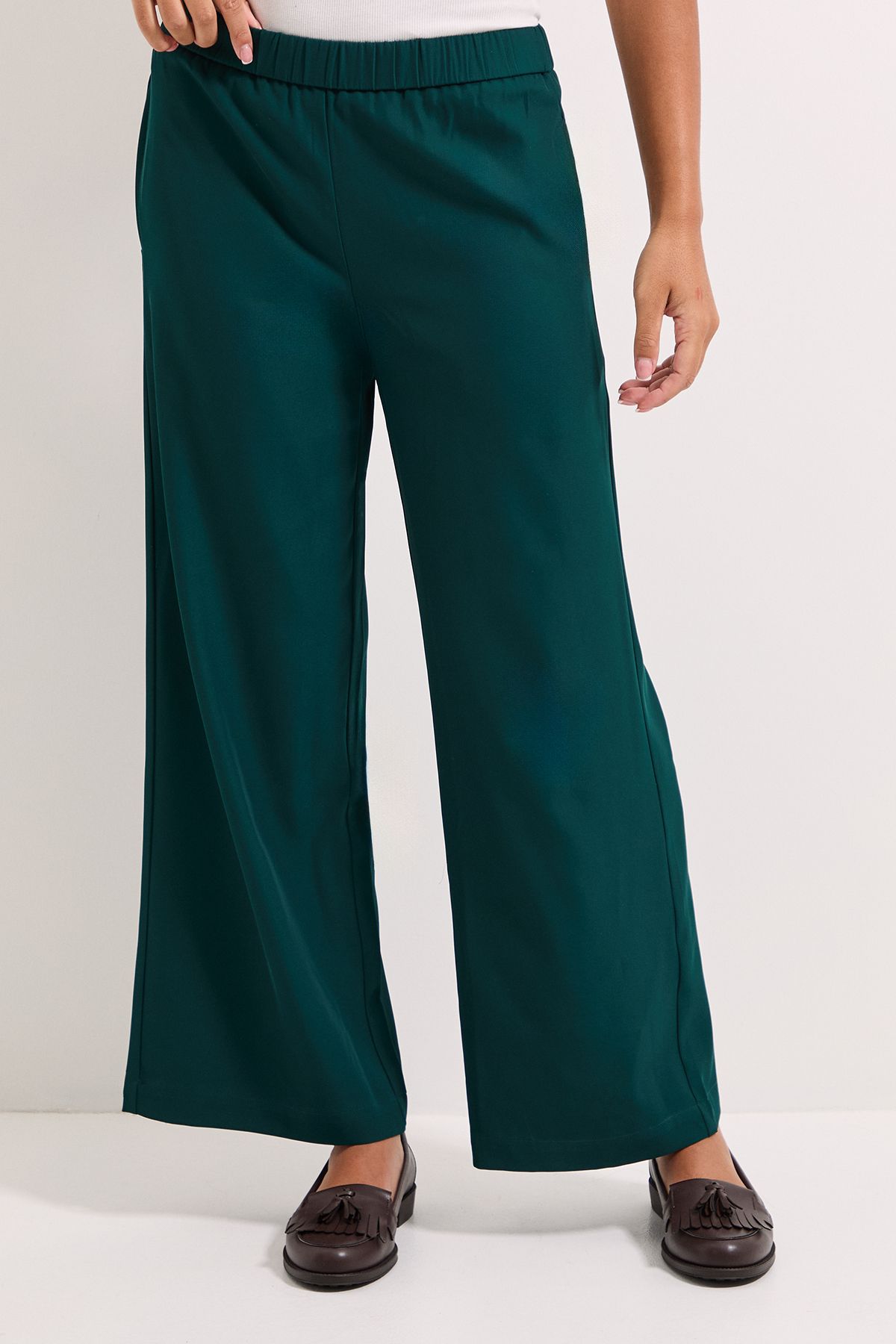 Dorothy Perkins Elasticated Waist Straight Leg Trouser Green image 2