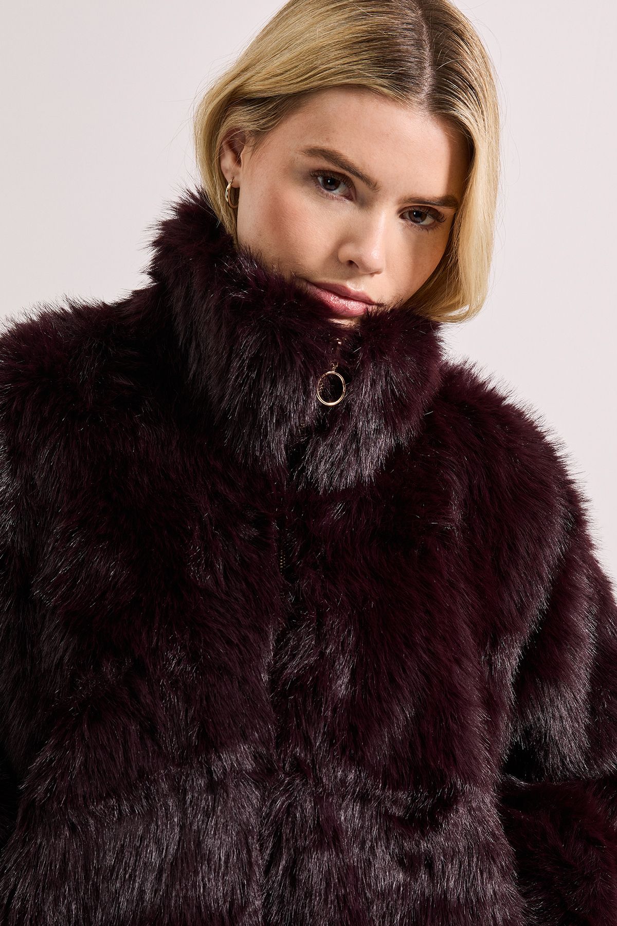 Dorothy Perkins Faux Fur Bomber Jacket Berry image 5