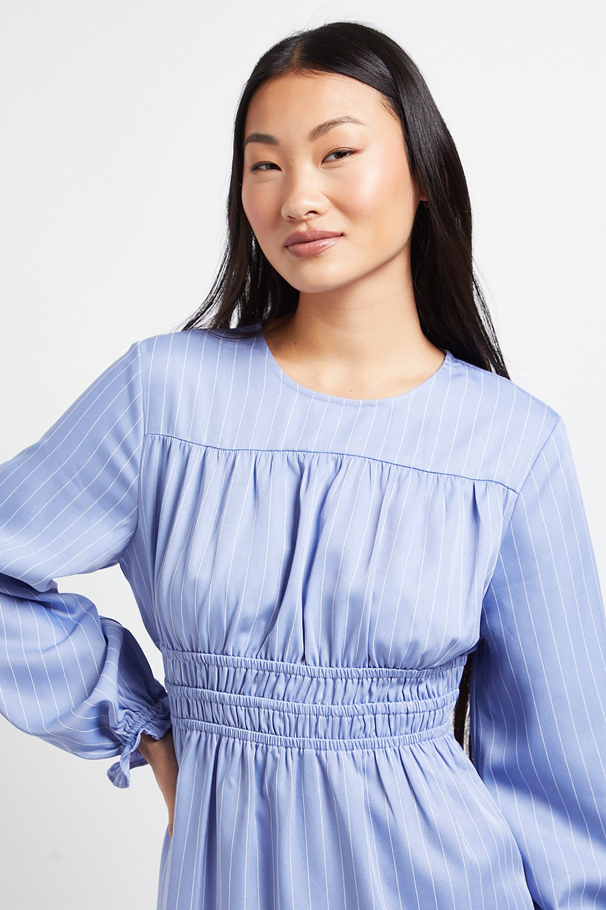 Dorothy Perkins Petite Shirred Bodice Tiered Stripe Midi Dress Blue image 4