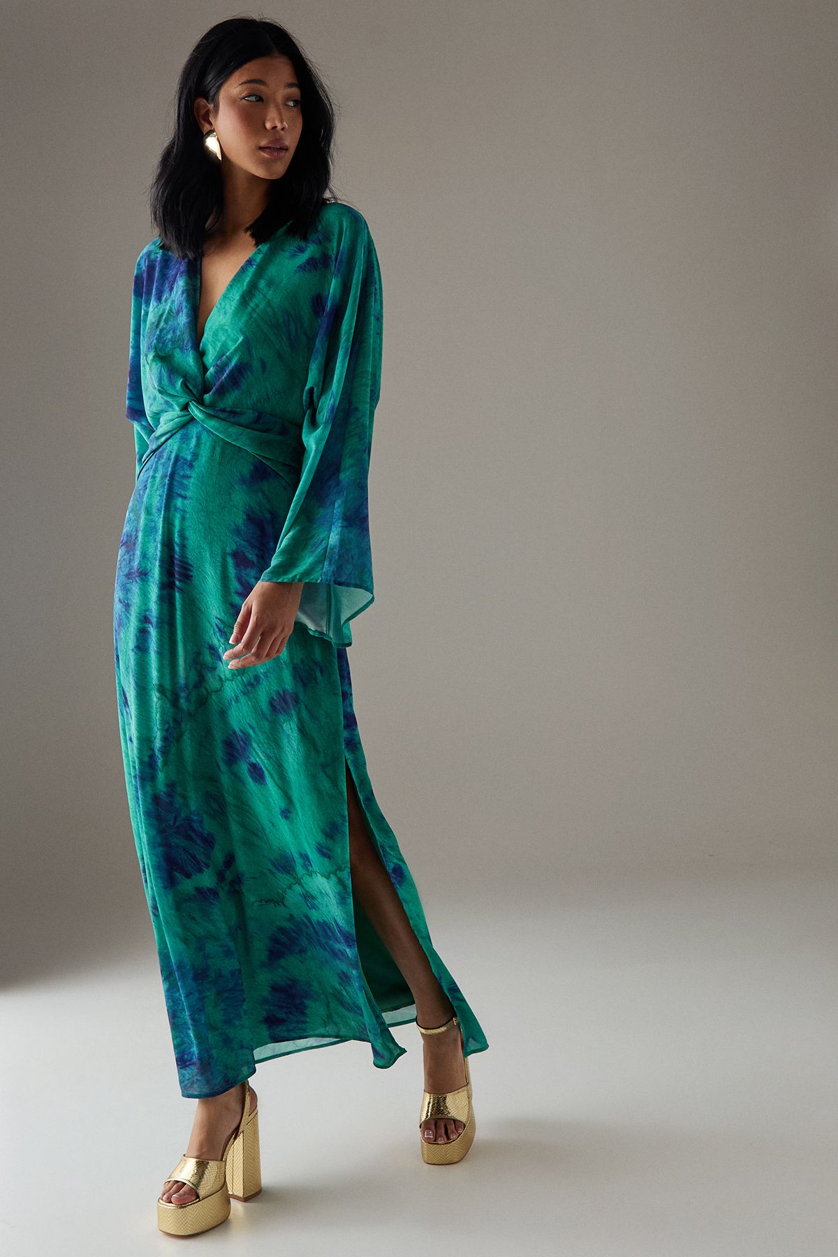 Warehouse Chiffon Wrap Knot Front Maxi Dress Green image 4