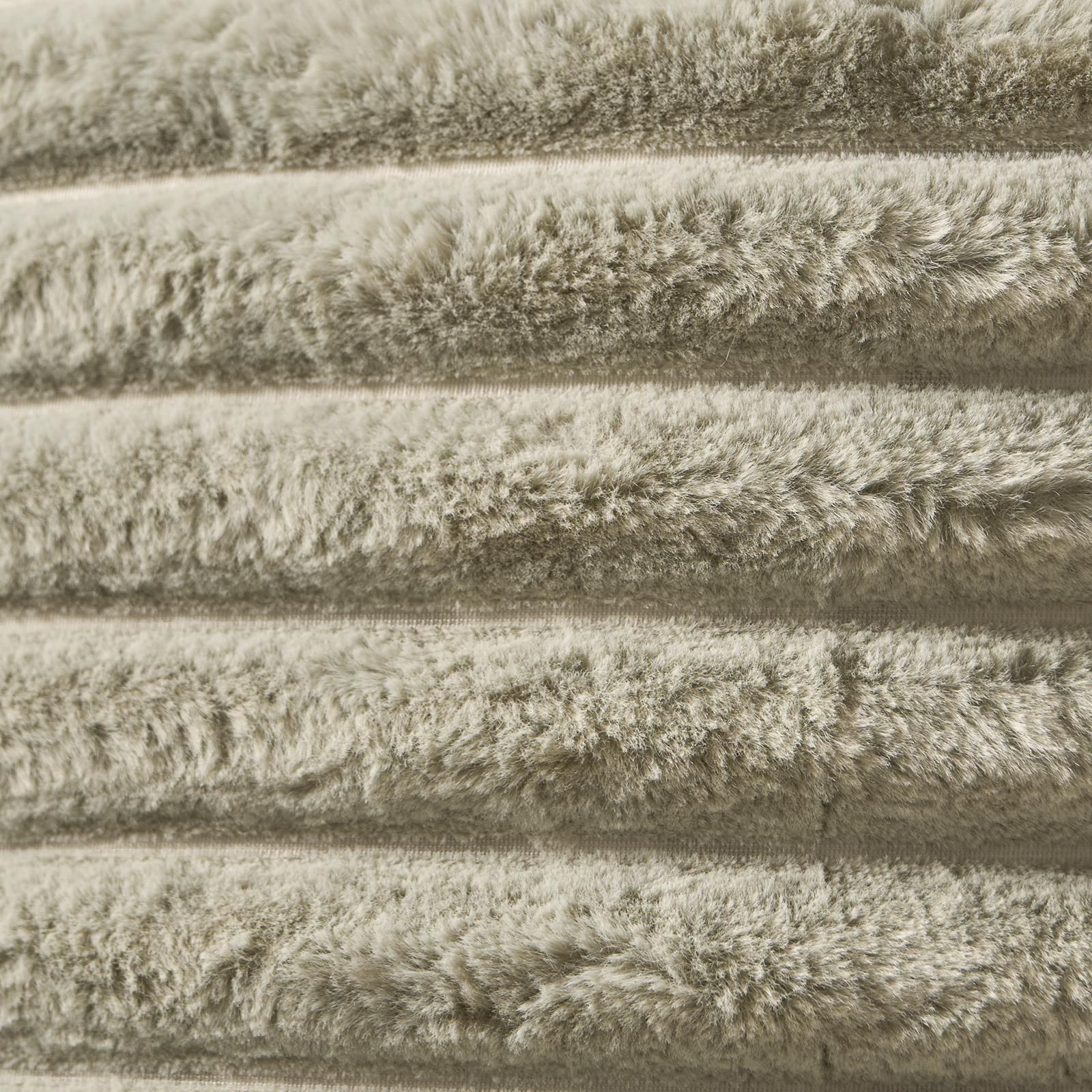 OHS 4 x Faux Fur Thick Rib Cushion Covers image 5