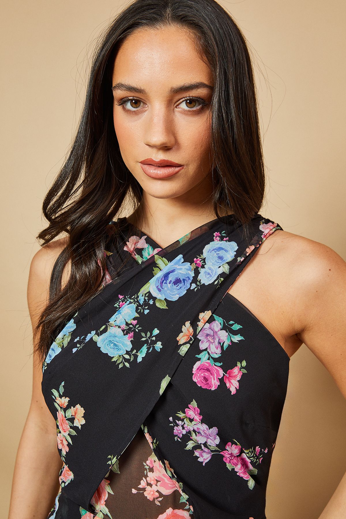 Oasis Floral Printed Halter Neck Chiffon Tiered Maxi Dress Black image 4