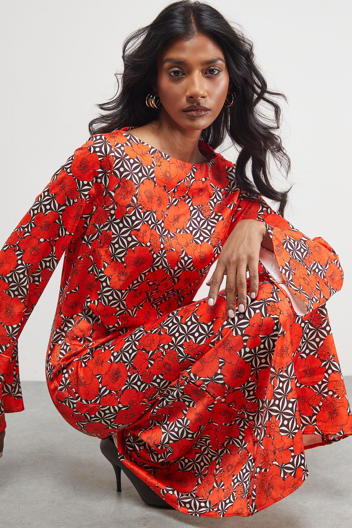 Warehouse Floral Crinkle Satin Bias Button Side Midi Dress Orange image 2