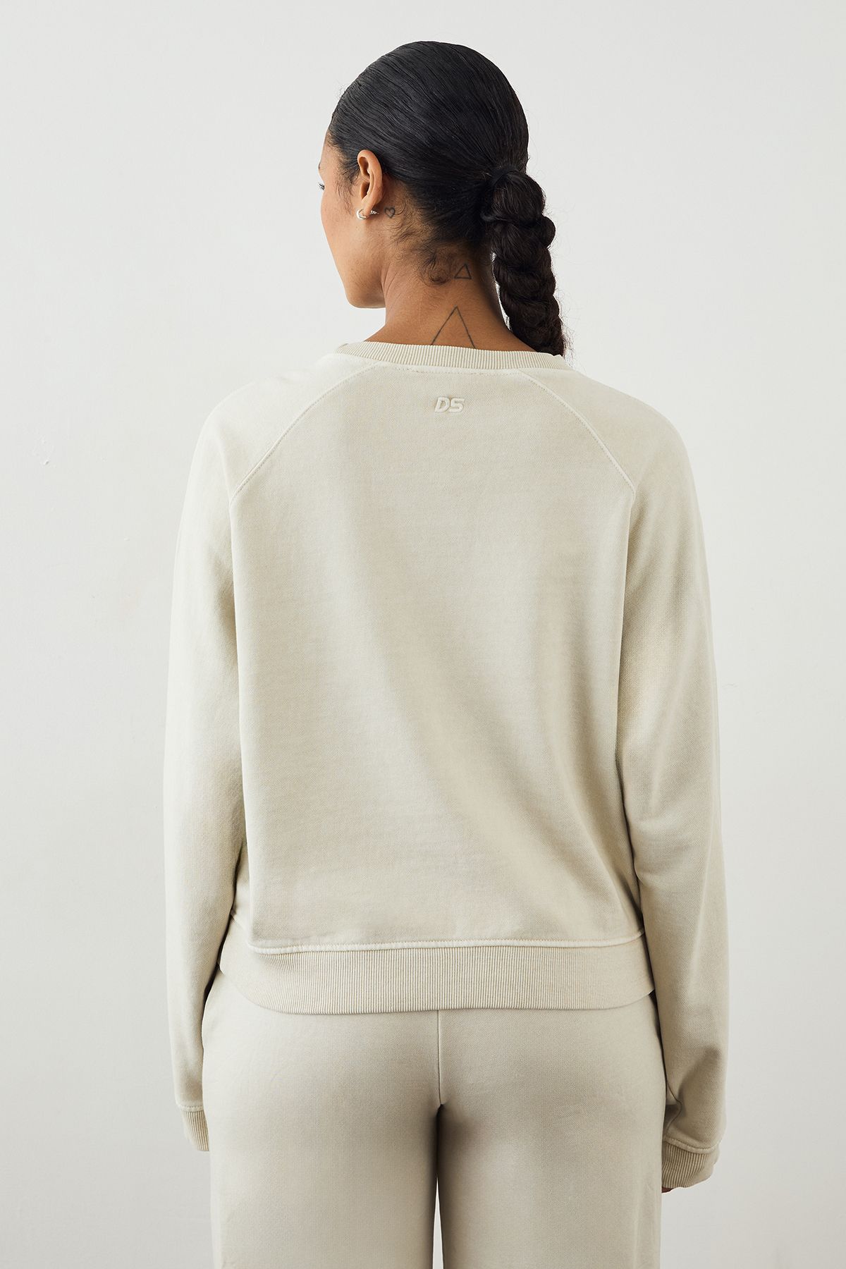 DSGN Studio DSGN Studio Premium Heavyweight Washed Boxy Sweatshirt Ecru image 2