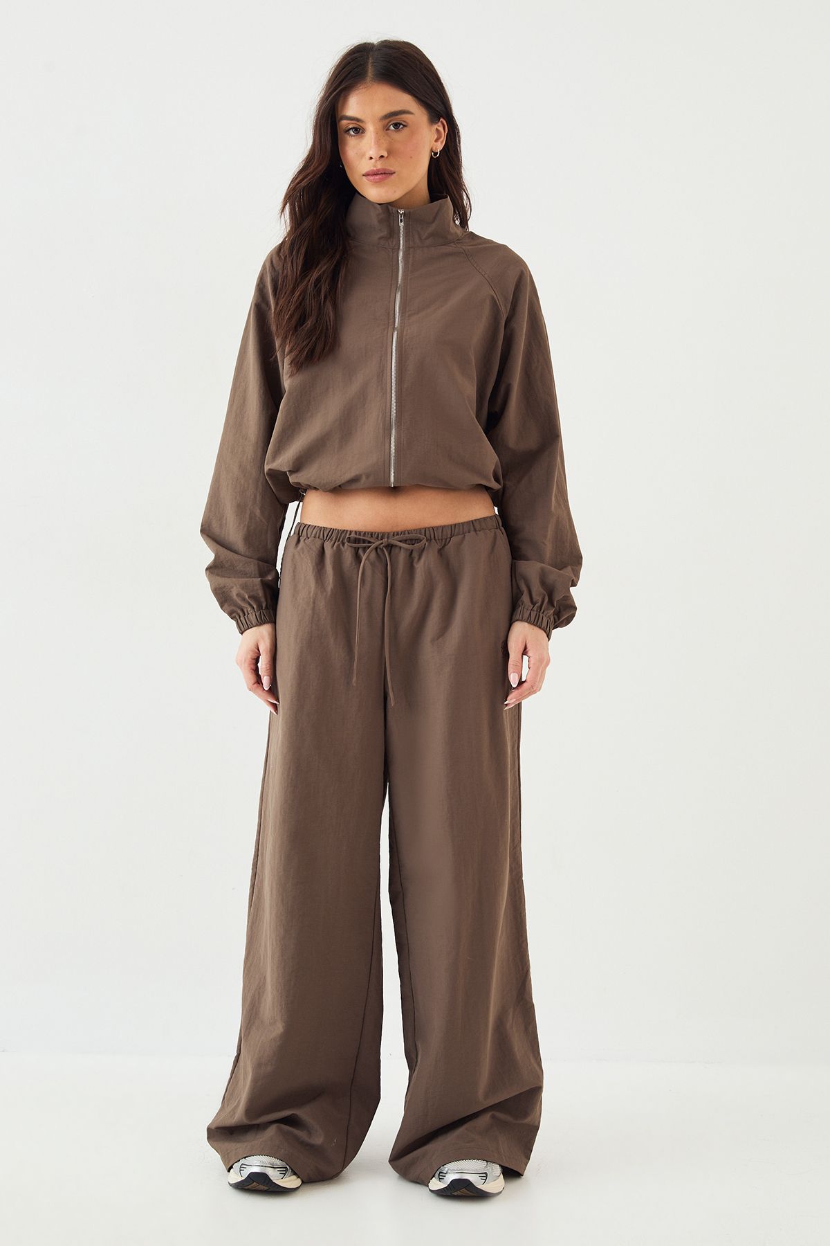 DSGN Studio DSGN Studio Drawstring Waist Wide Leg Trouser Mocha image 5