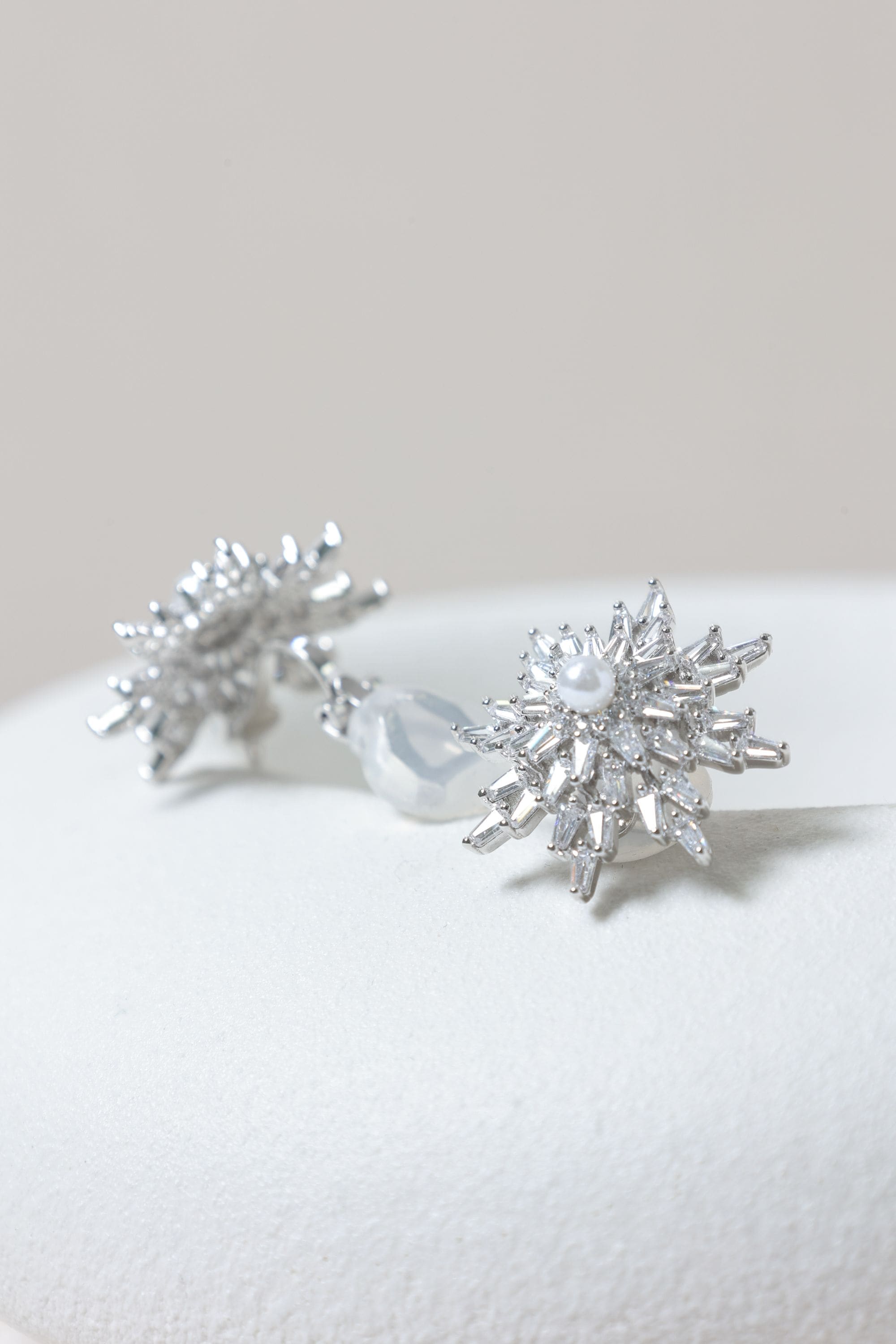 Jon Richard Rhodium Plated Crystal and Pearl Star Clip Earrings image 2