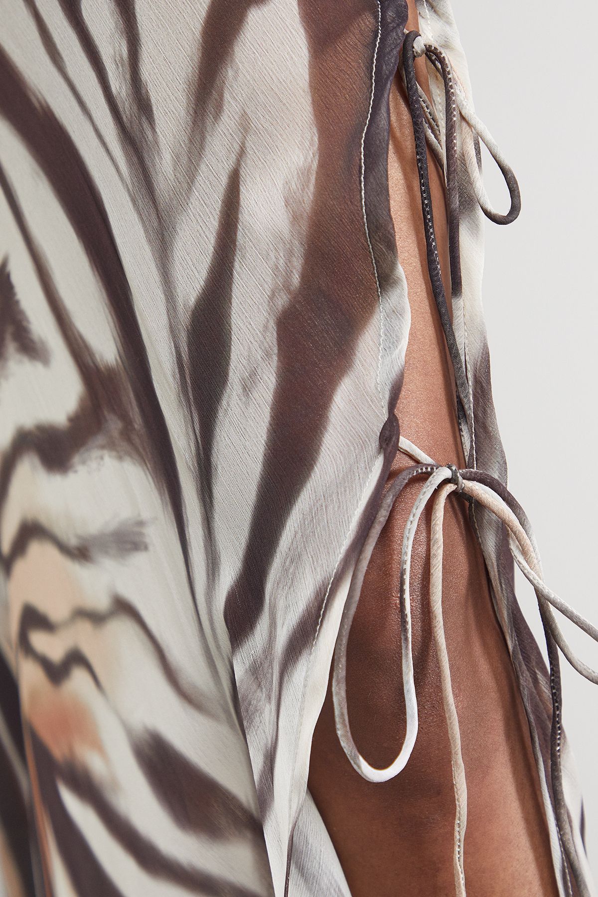 Warehouse Chiffon Tie Side Column Midi Skirt Zebra image 4