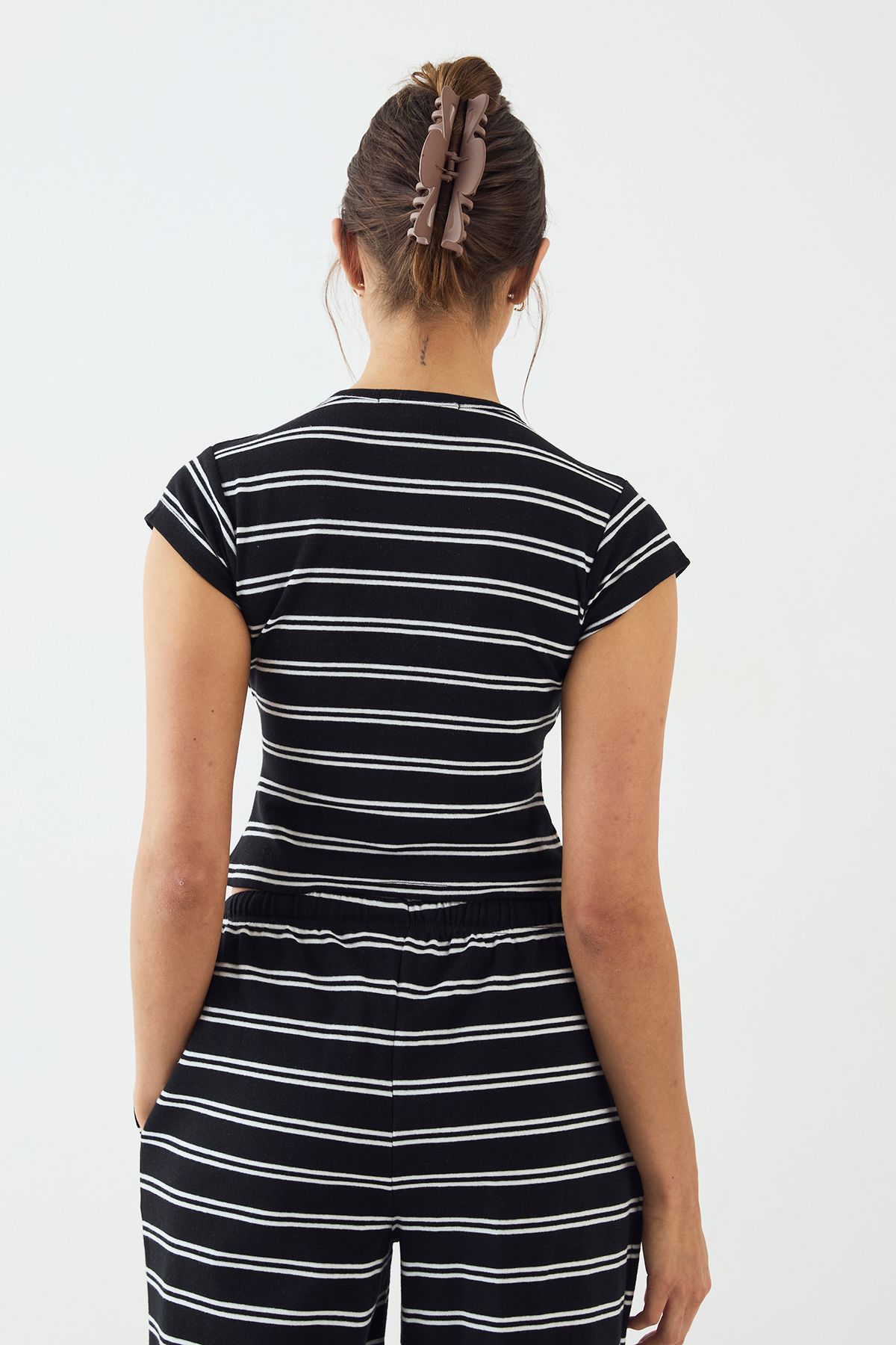 DSGN Studio DSGN Studio Stripe Fitted Short Sleeve Top Black image 2