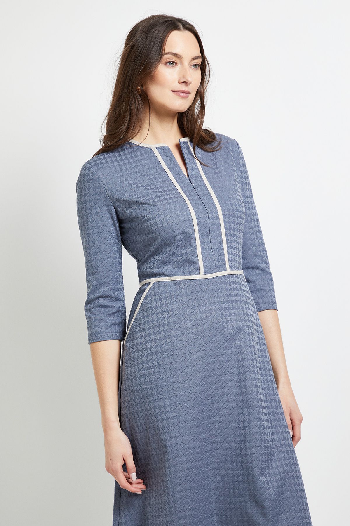 Wallis Principles Binded Long Sleeve Midi Dress Blue image 4