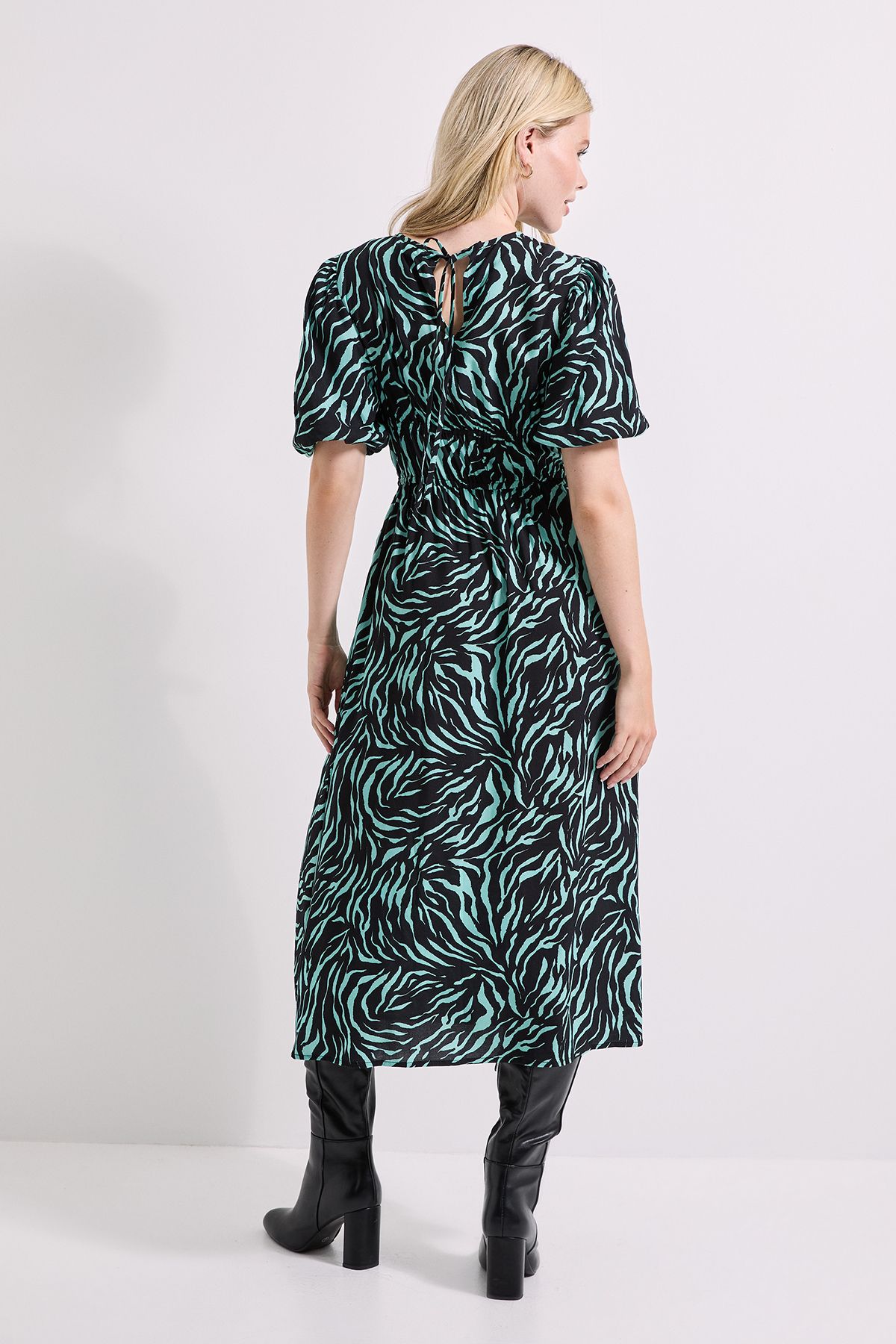 Dorothy Perkins Green Zebra Printed Dropped Waist Puff Sleeve Midi Dress Green image 3