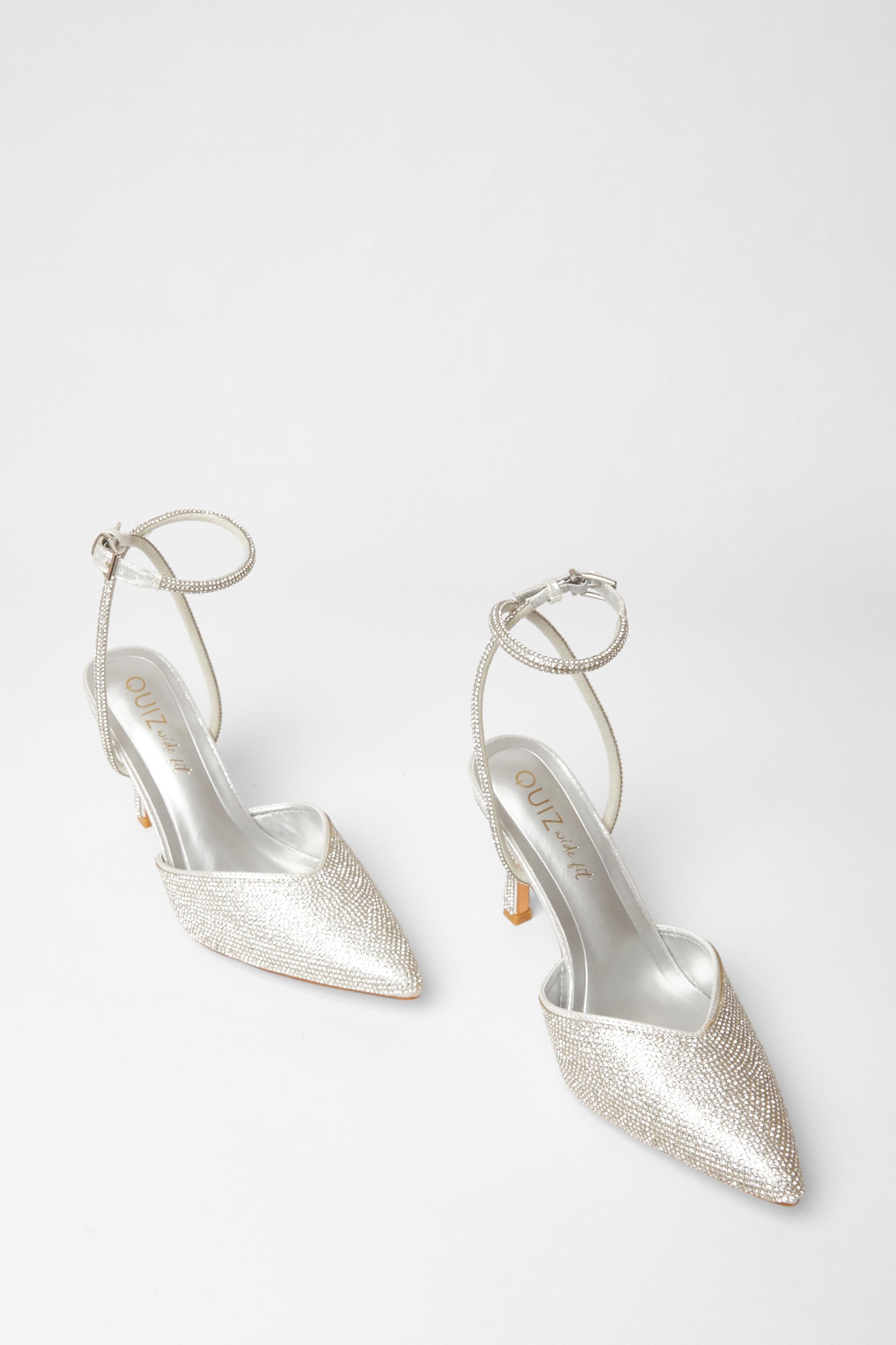 Quiz Silver Wide Fit Embellished Court Heels image 2