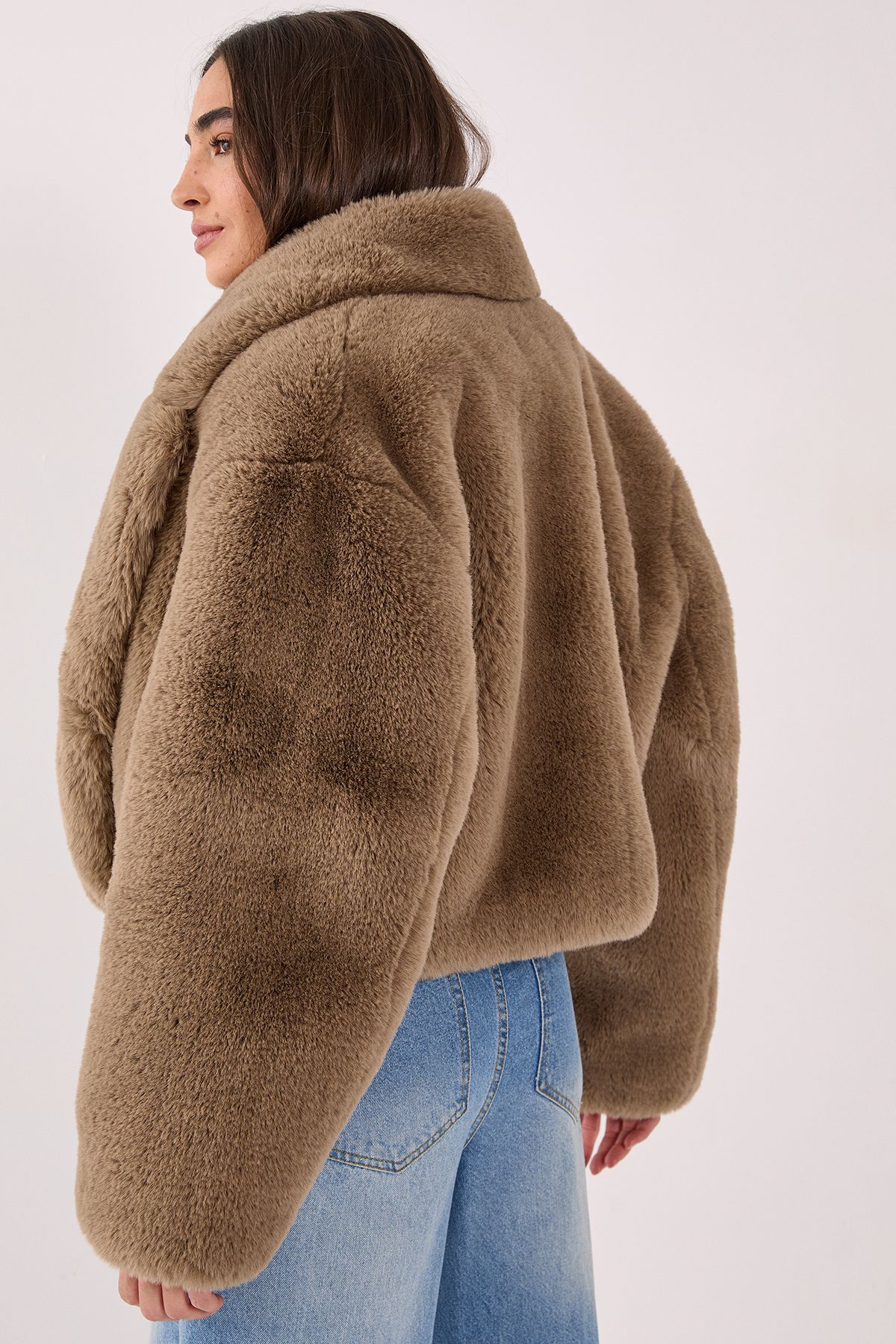 NastyGal Cropped Collar Faux Fur Jacket Mink image 3
