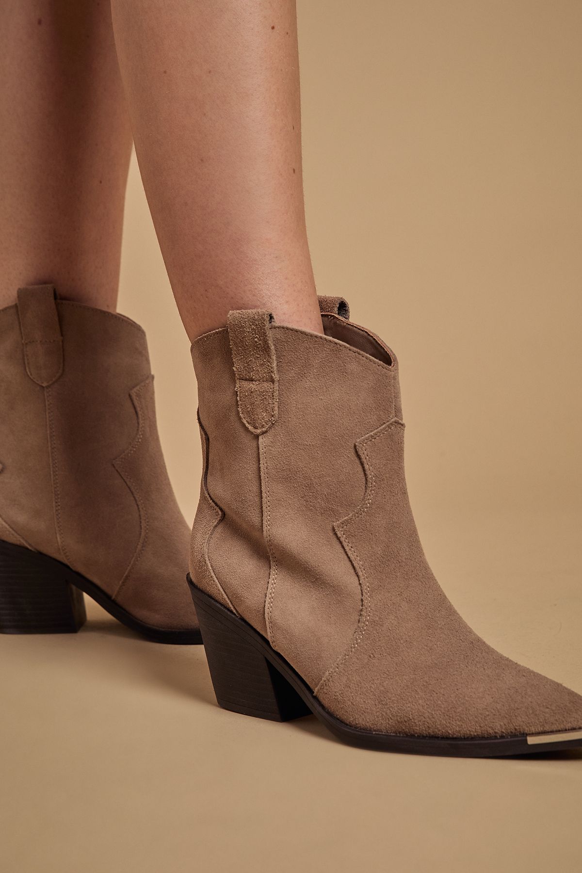 Oasis Tammy Real Suede Metal Trim Western Ankle Boots Beige image 3