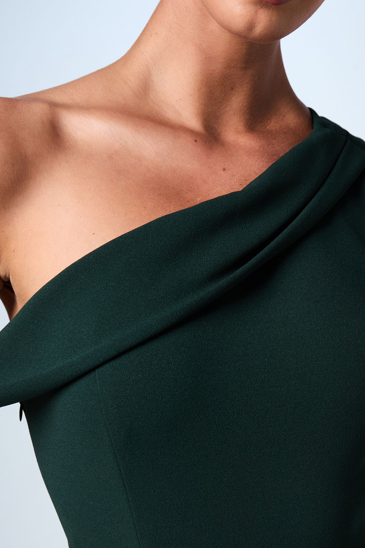 Coast Asymmetric Neckline Scuba Crepe Black Tie Dress Emerald image 5