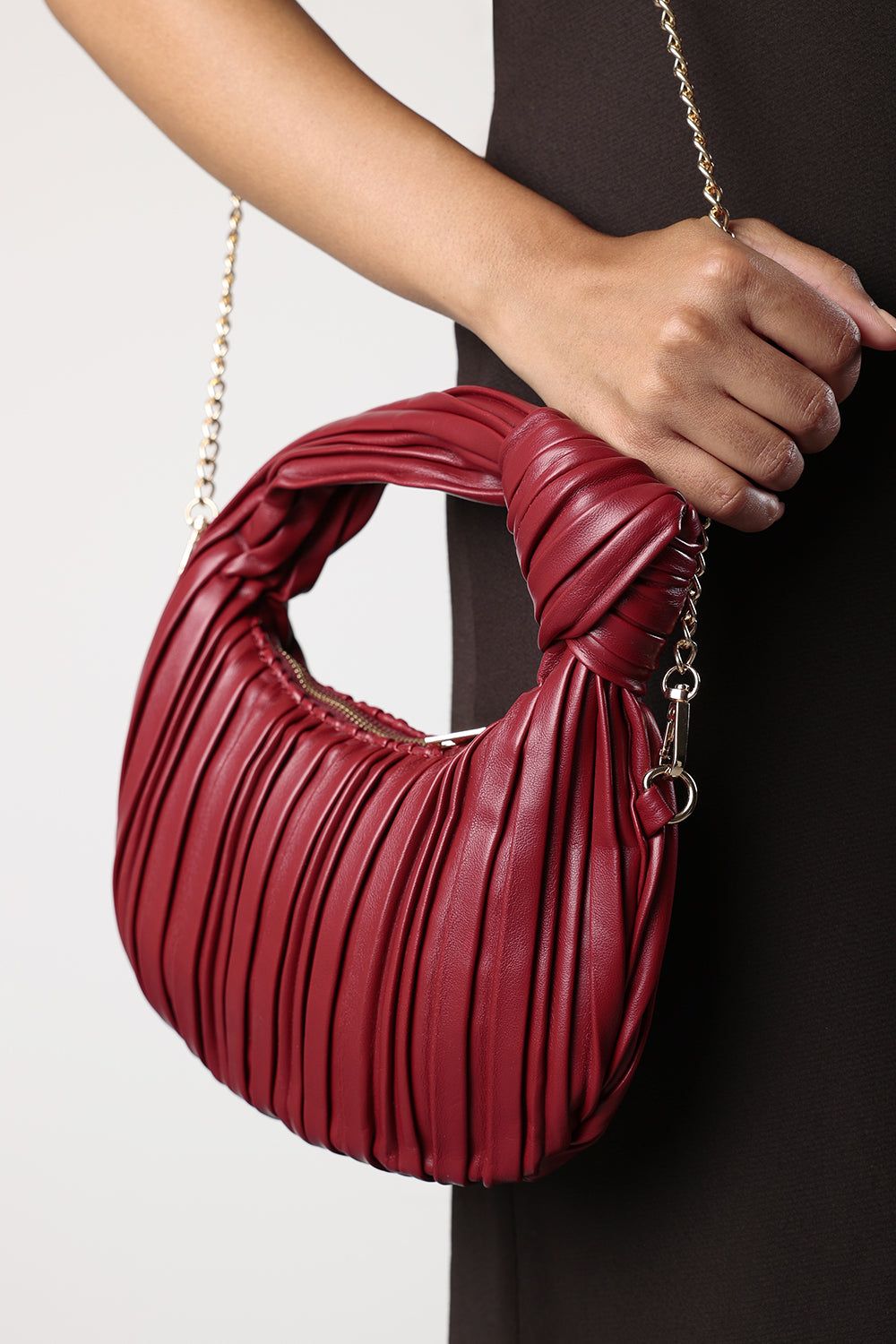 Where's That From 'Glow' Pleated Knot Handle Shoulder Bag With Gold Chain image 8