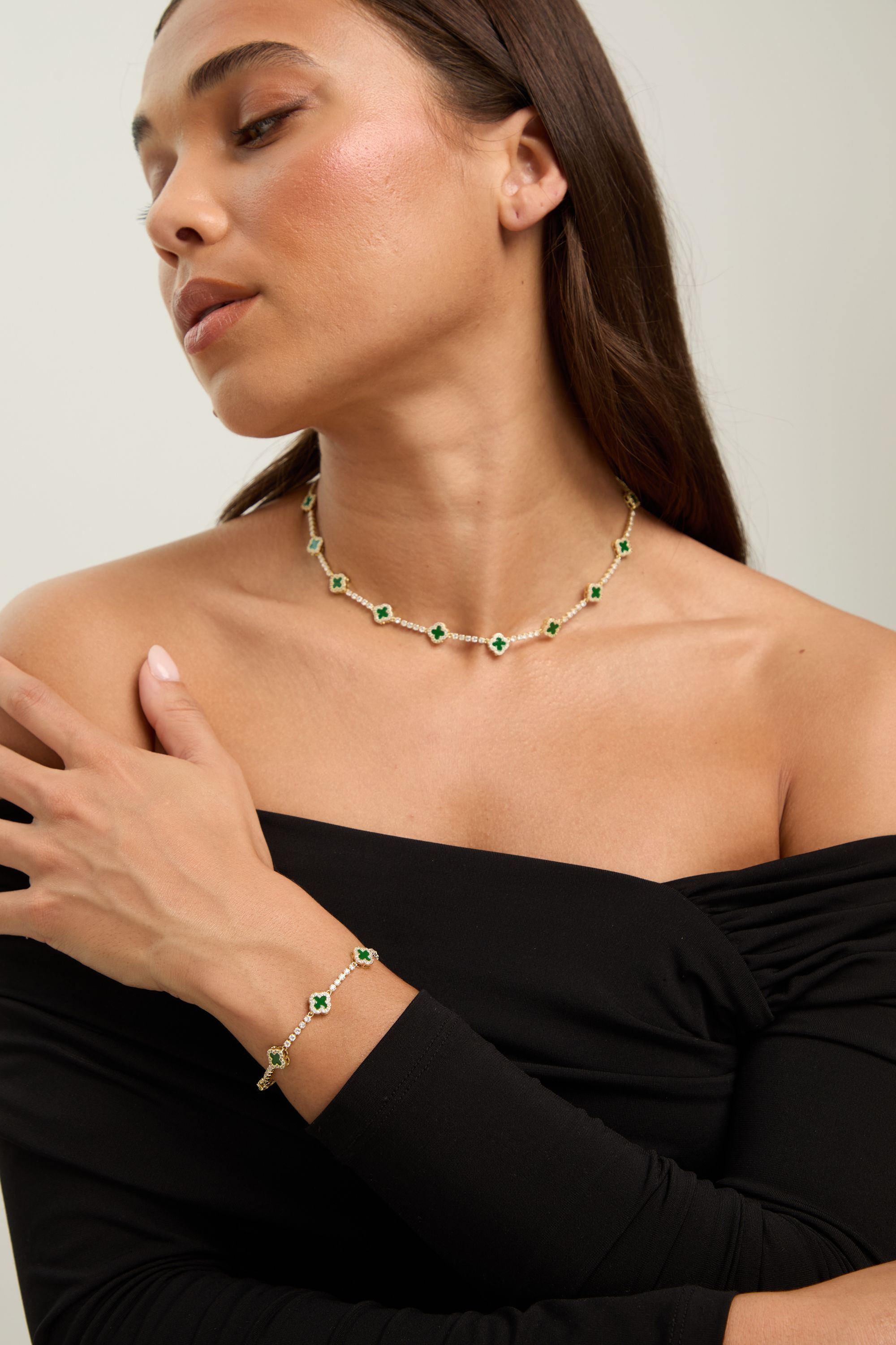 Jon Richard Gold Plated and Emerald Clover Bracelet - Gift Box image 3