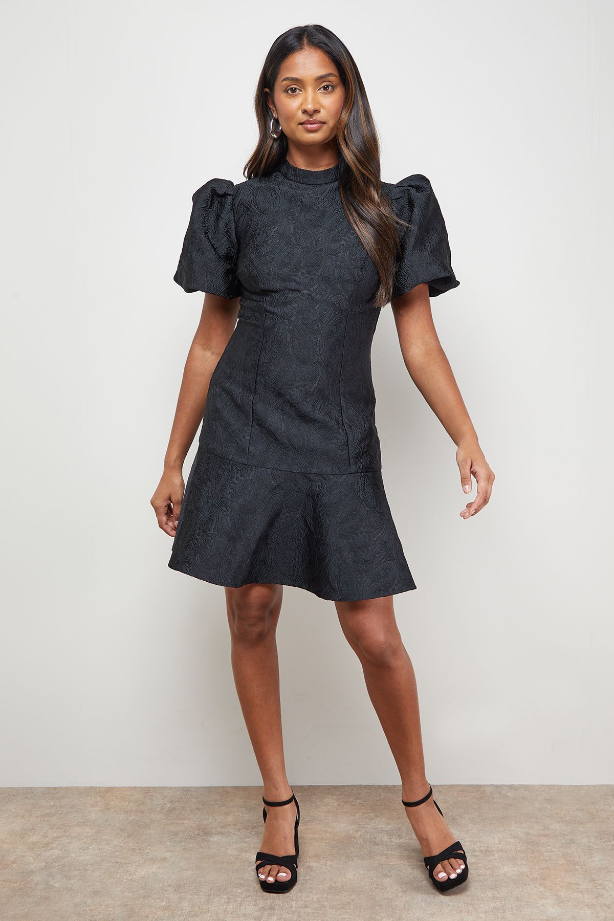 Oasis Paisley Jacquard Puff Sleeve Mini Dress Black image 2