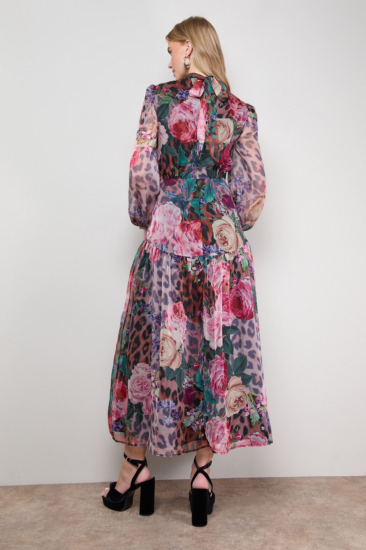 Oasis Printed Dropped Curved Waist Long Sleeve Maxi Dress Multi image 3