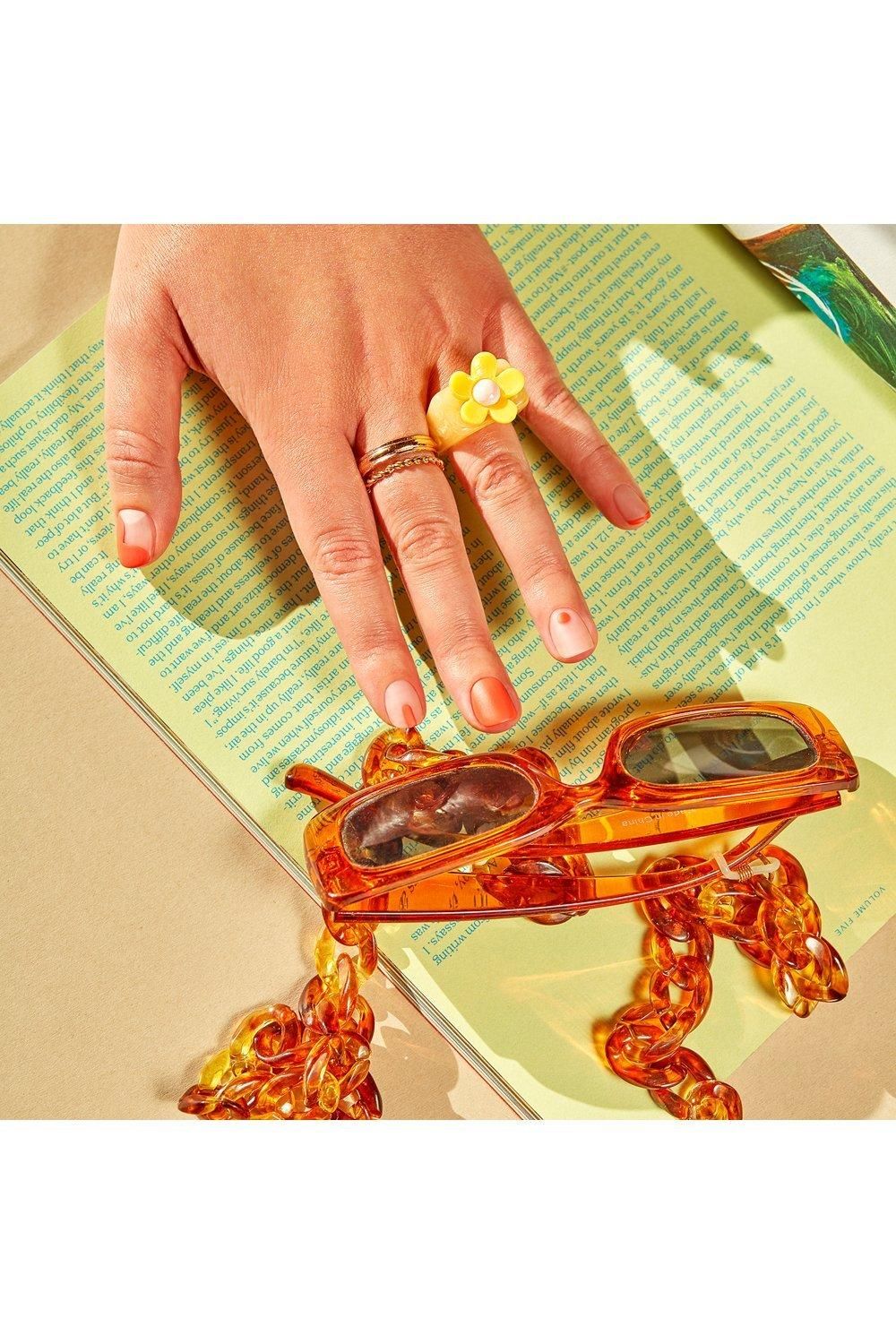 Essie Nail Polish Original High Shine and High Coverage Tart Deco Coral image 6