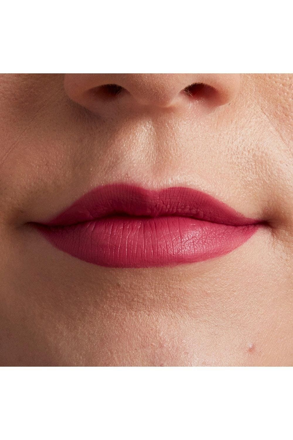 NYX Professional Makeup Soft Matte Lip Cream Prague image 3